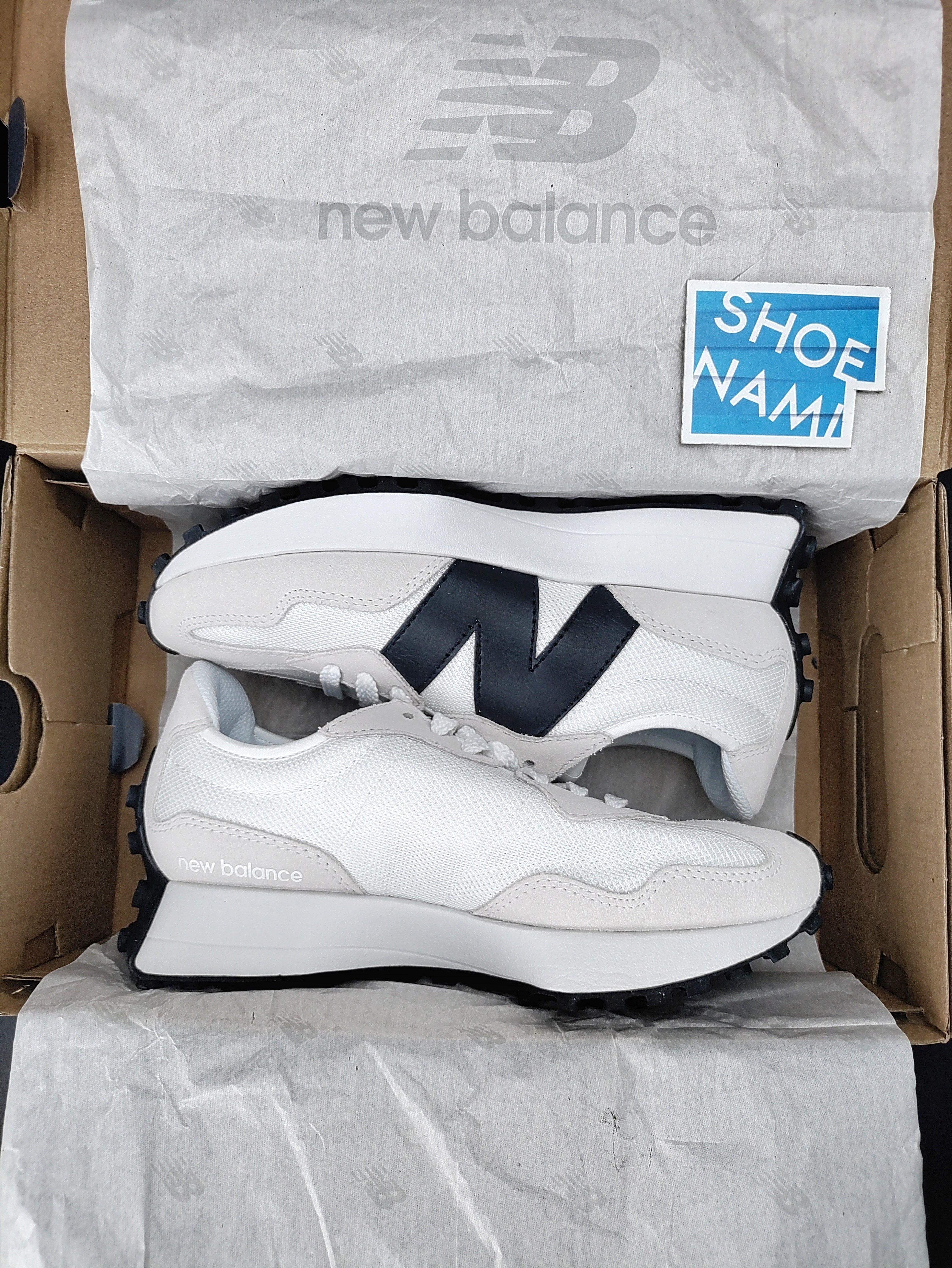 New Balance 327 'White/Black'