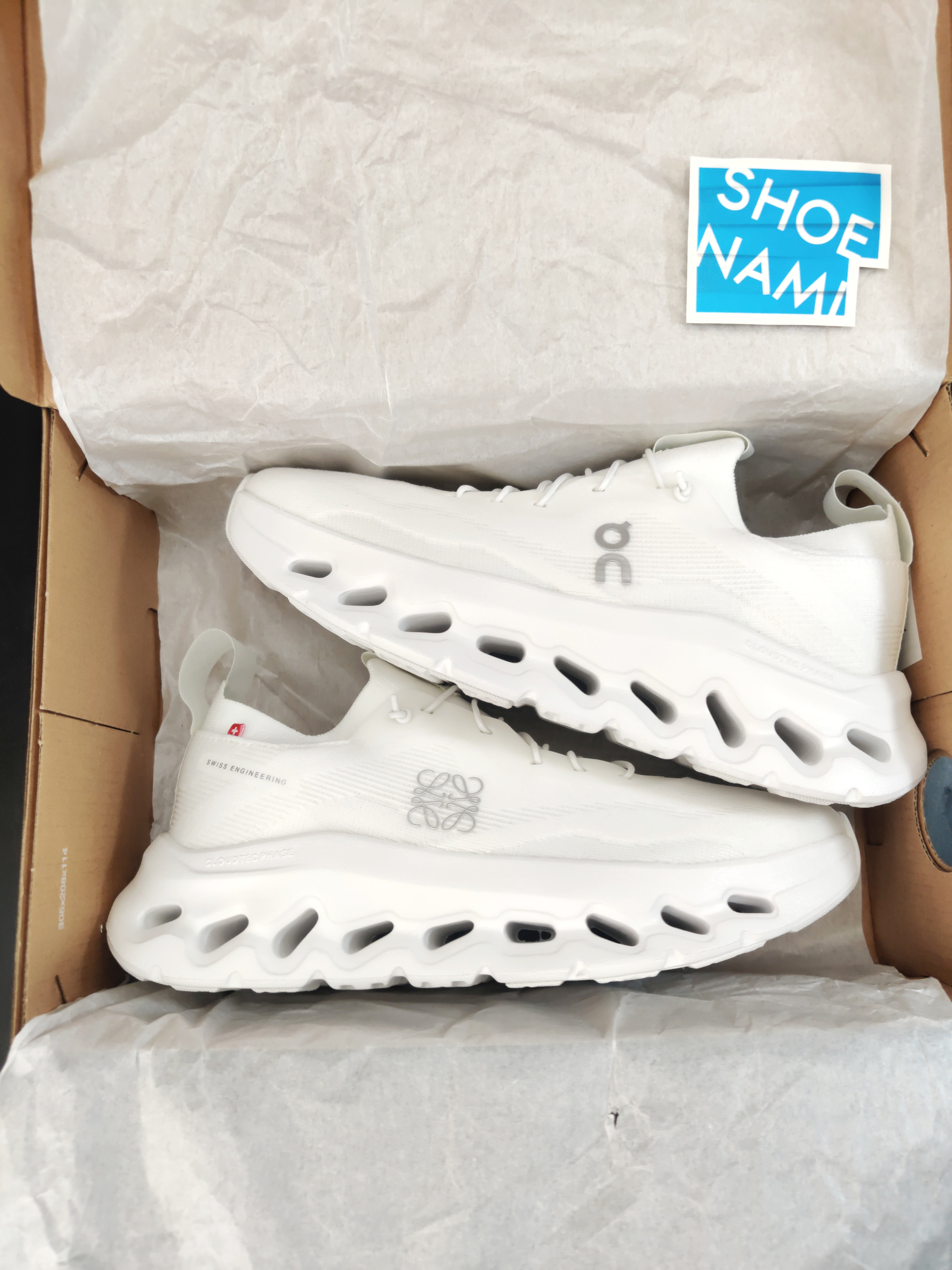 LOEWE x On Cloudtilt 'All White' (W)