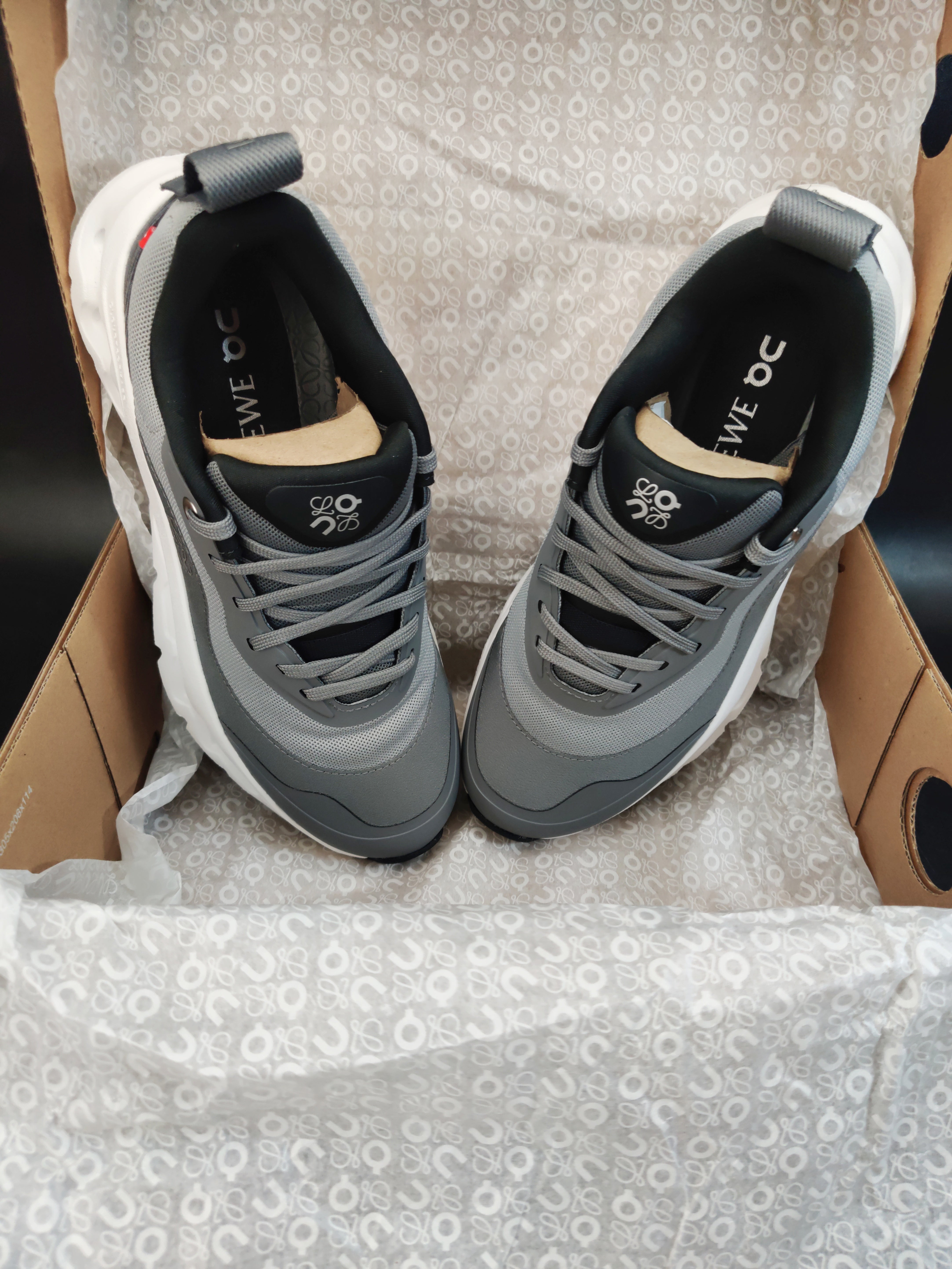 LOEWE X On Cloudtilt 2 'Grey' (W)