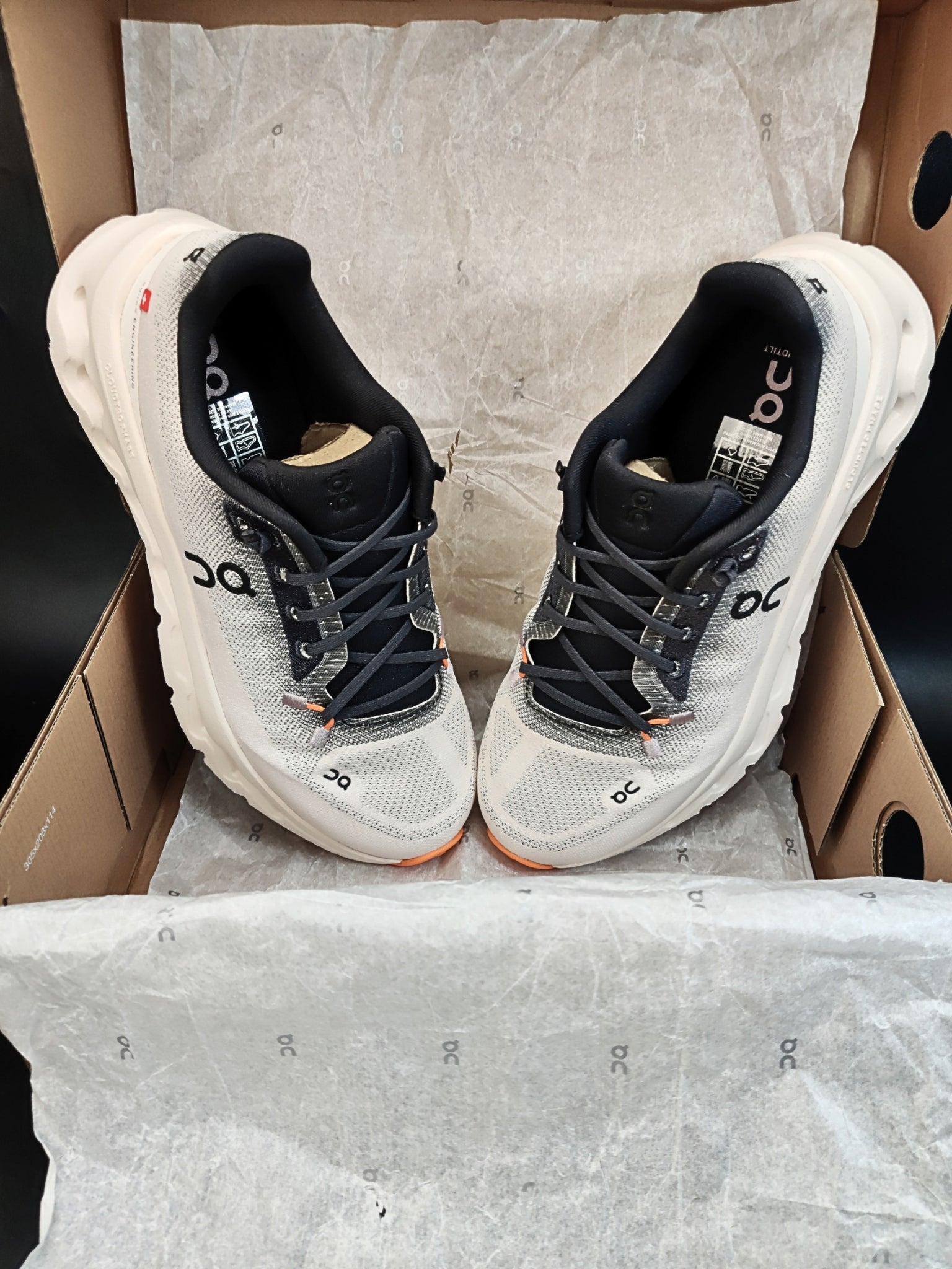 on-cloudtilt-iron-dew-womens-3WE10050725-8