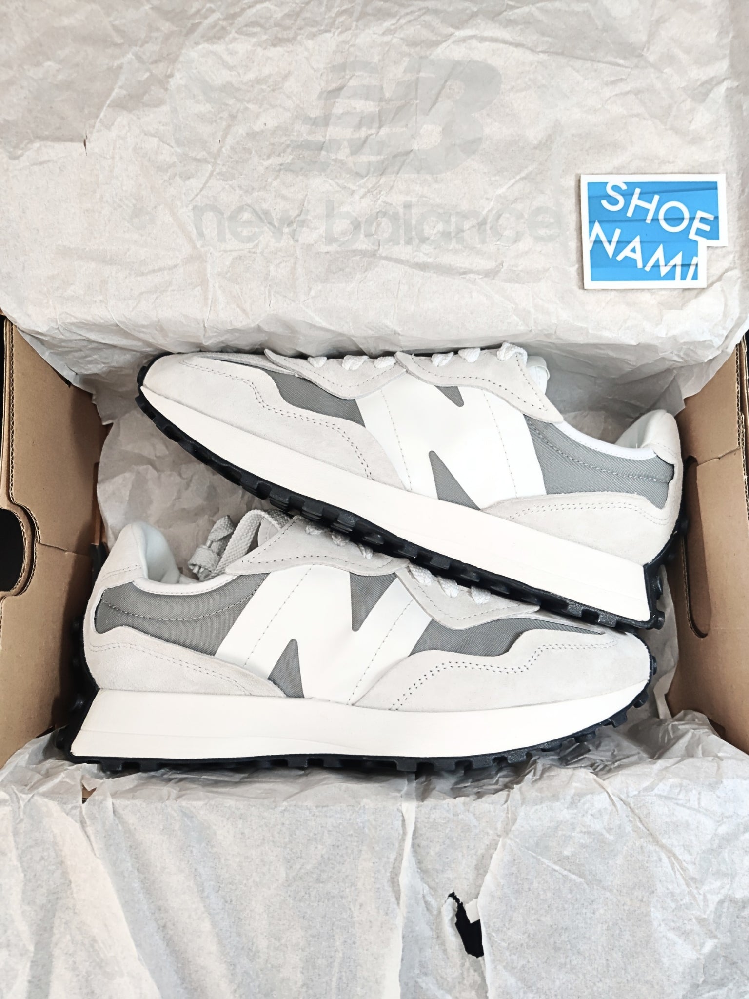 New Balance 327 'Grey Matter/White'