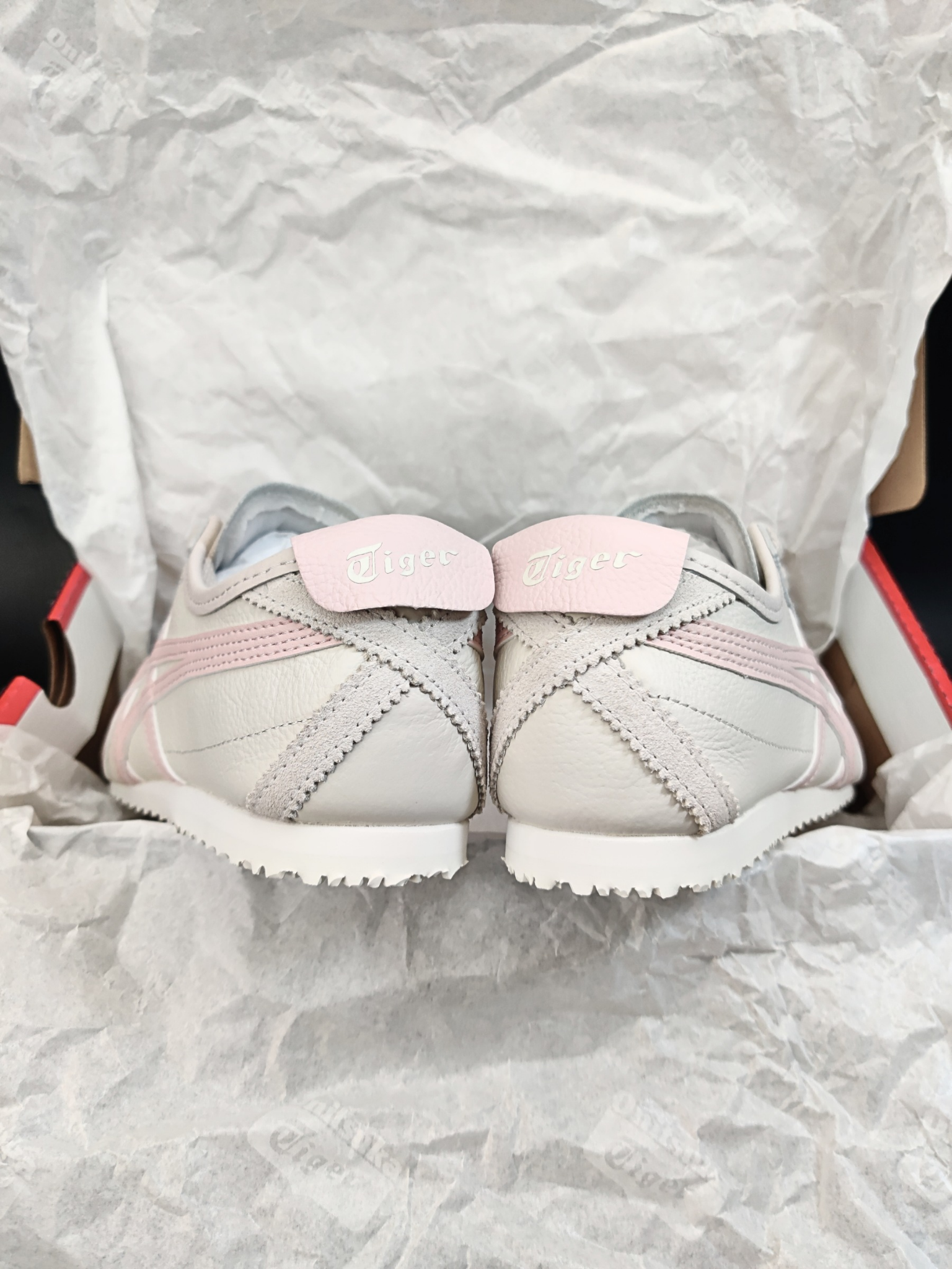Onitsuka Tiger Mexico 66 'Oatmeal Peach'
