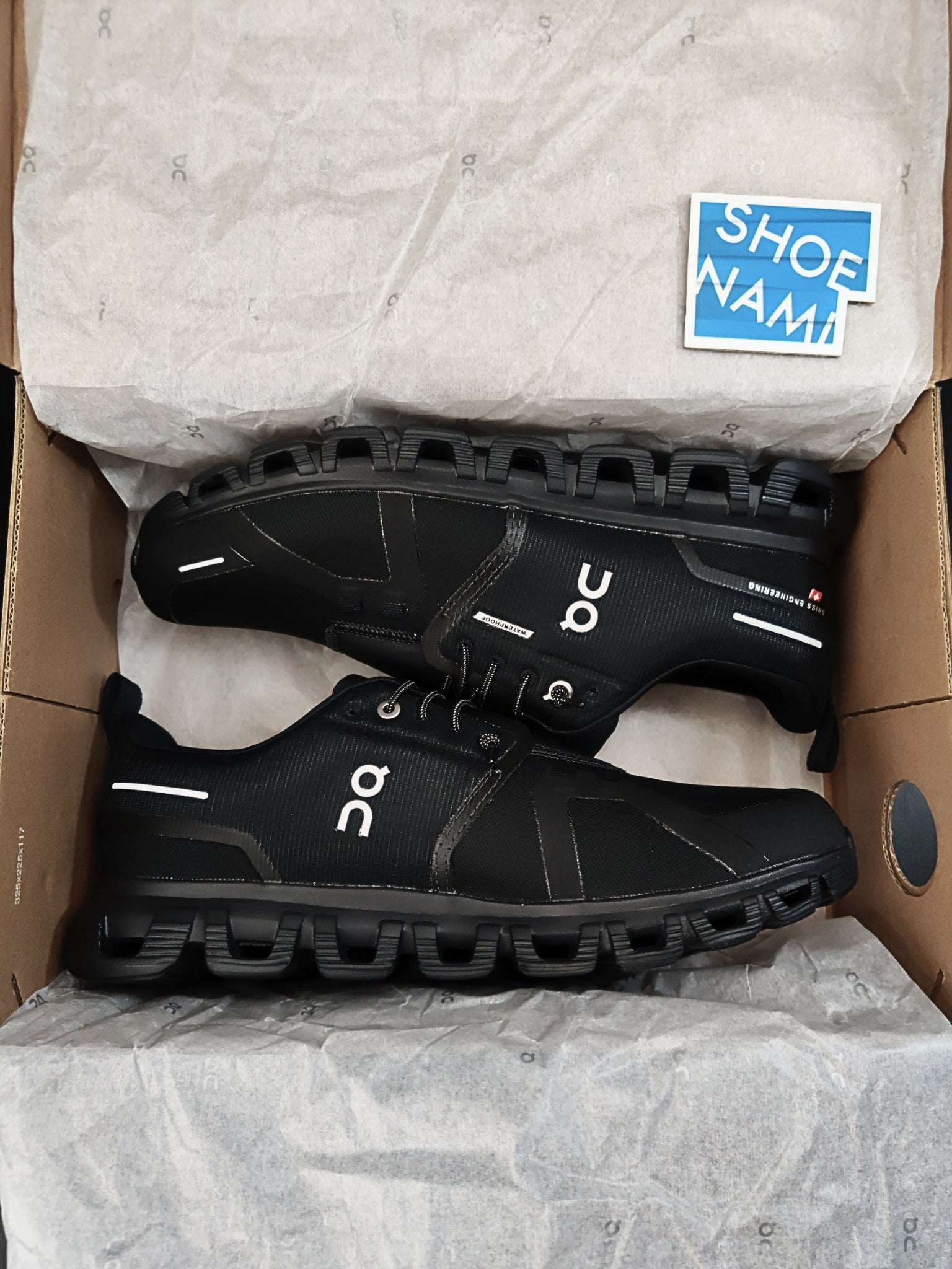 On Cloud 6 Waterproof 'All Black'