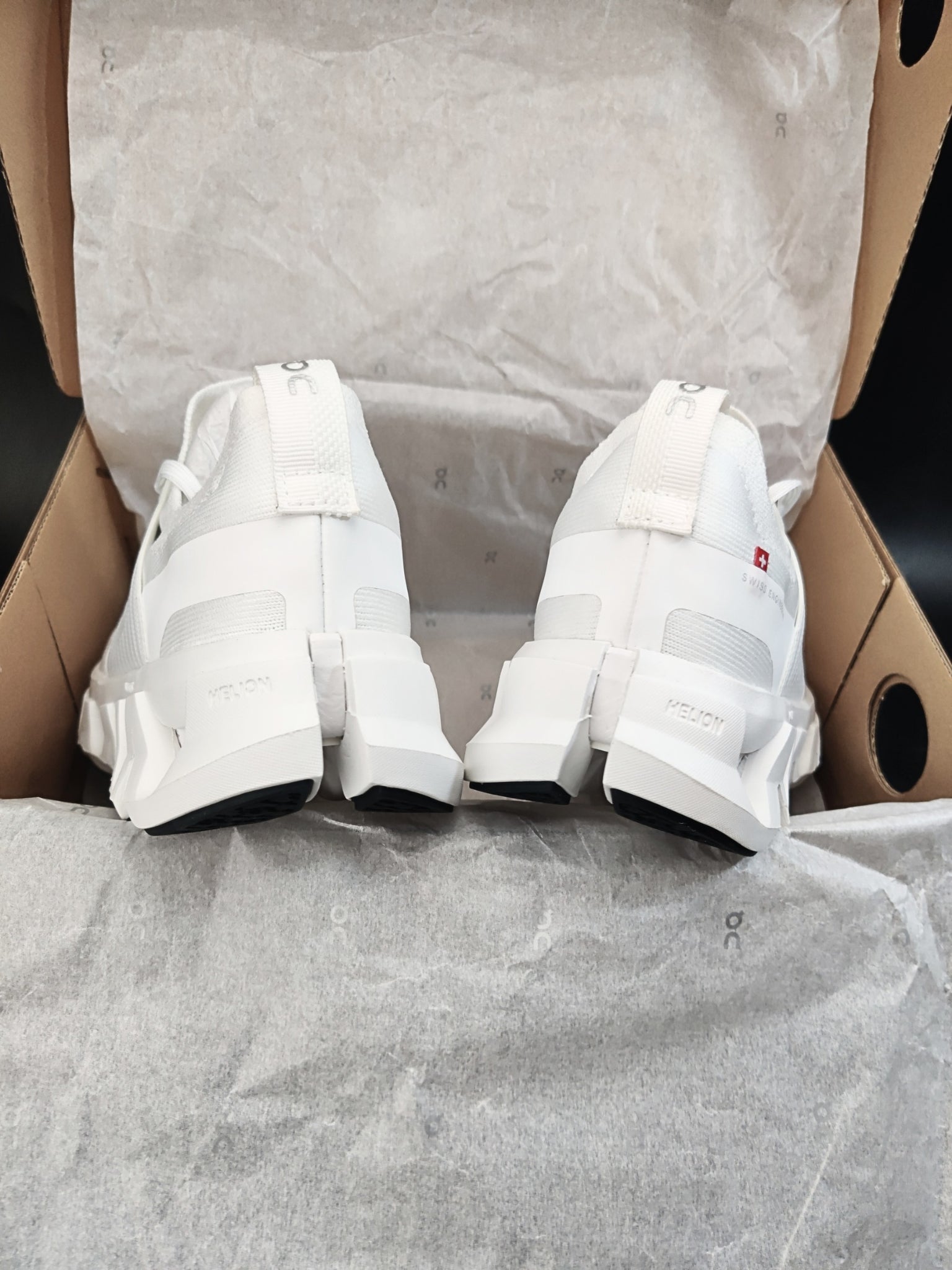 On Cloudswift 4 'All White' (W)