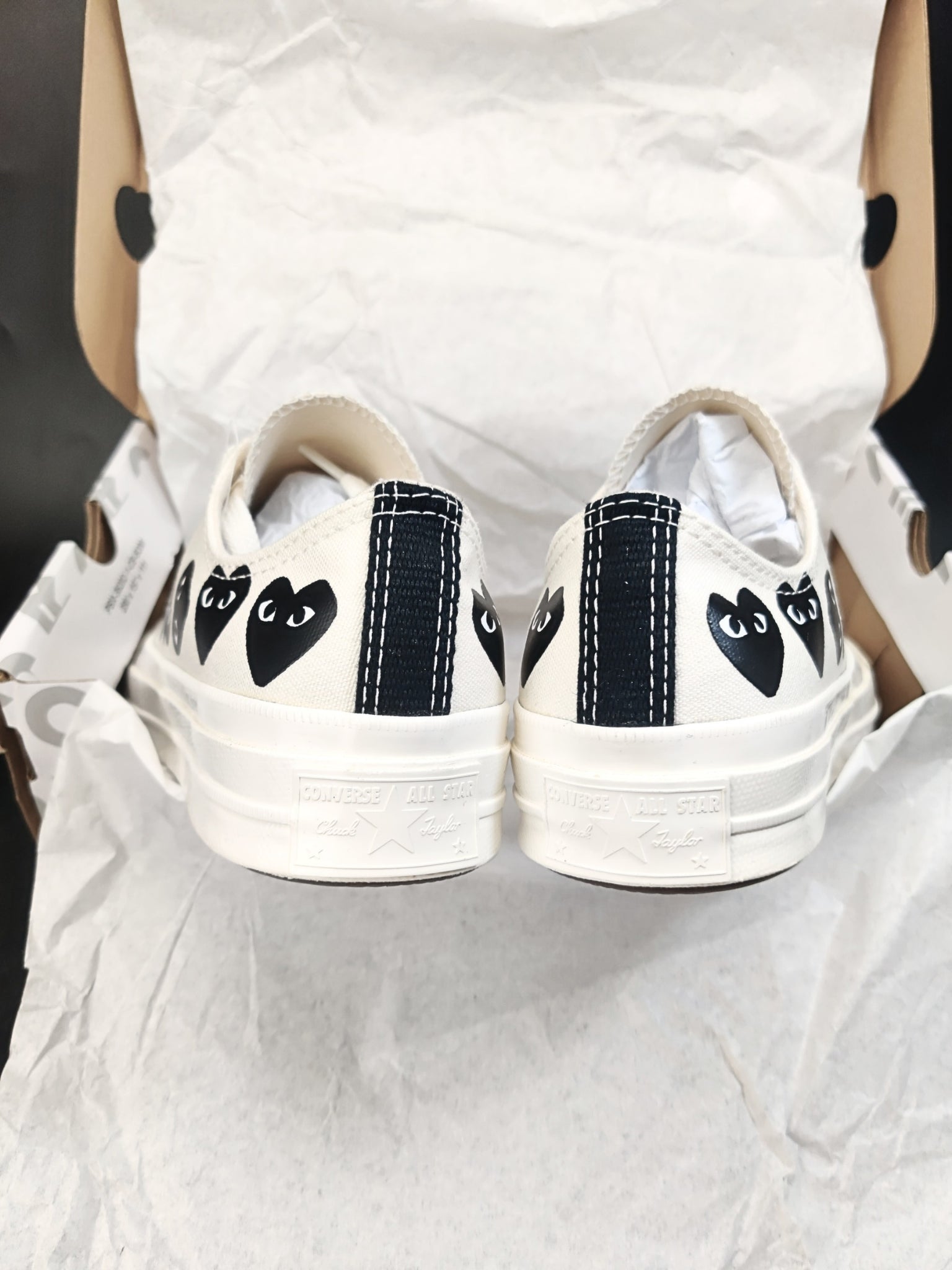 Converse X Comme Des Garçons CDG Play Chuck Taylor 'Multi-Heart Milk White'