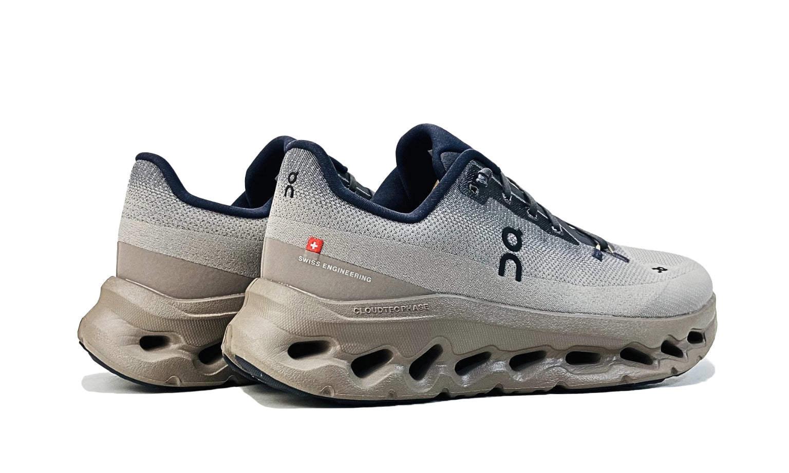 On Cloudtilt 'Eclipse Cinder'