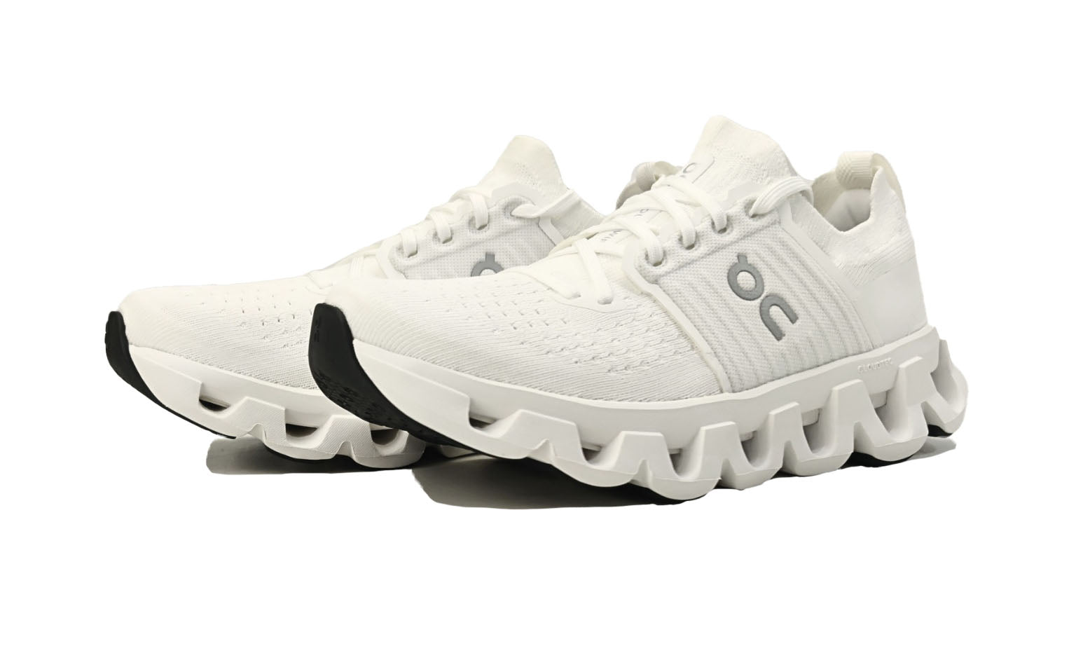 On Cloudswift 4 'All White' (W)