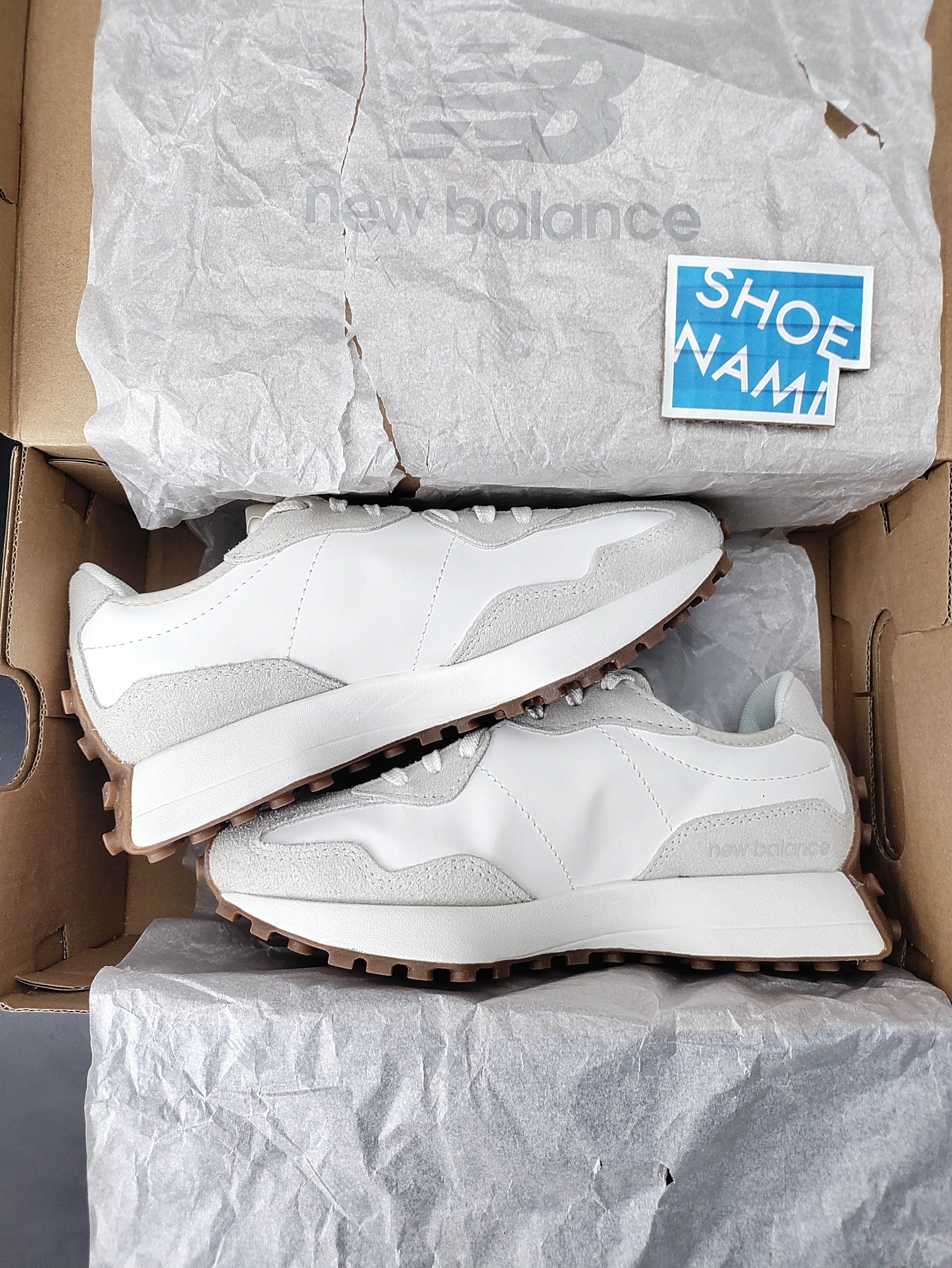 New Balance 327 'Moonbeam Timberwolf'