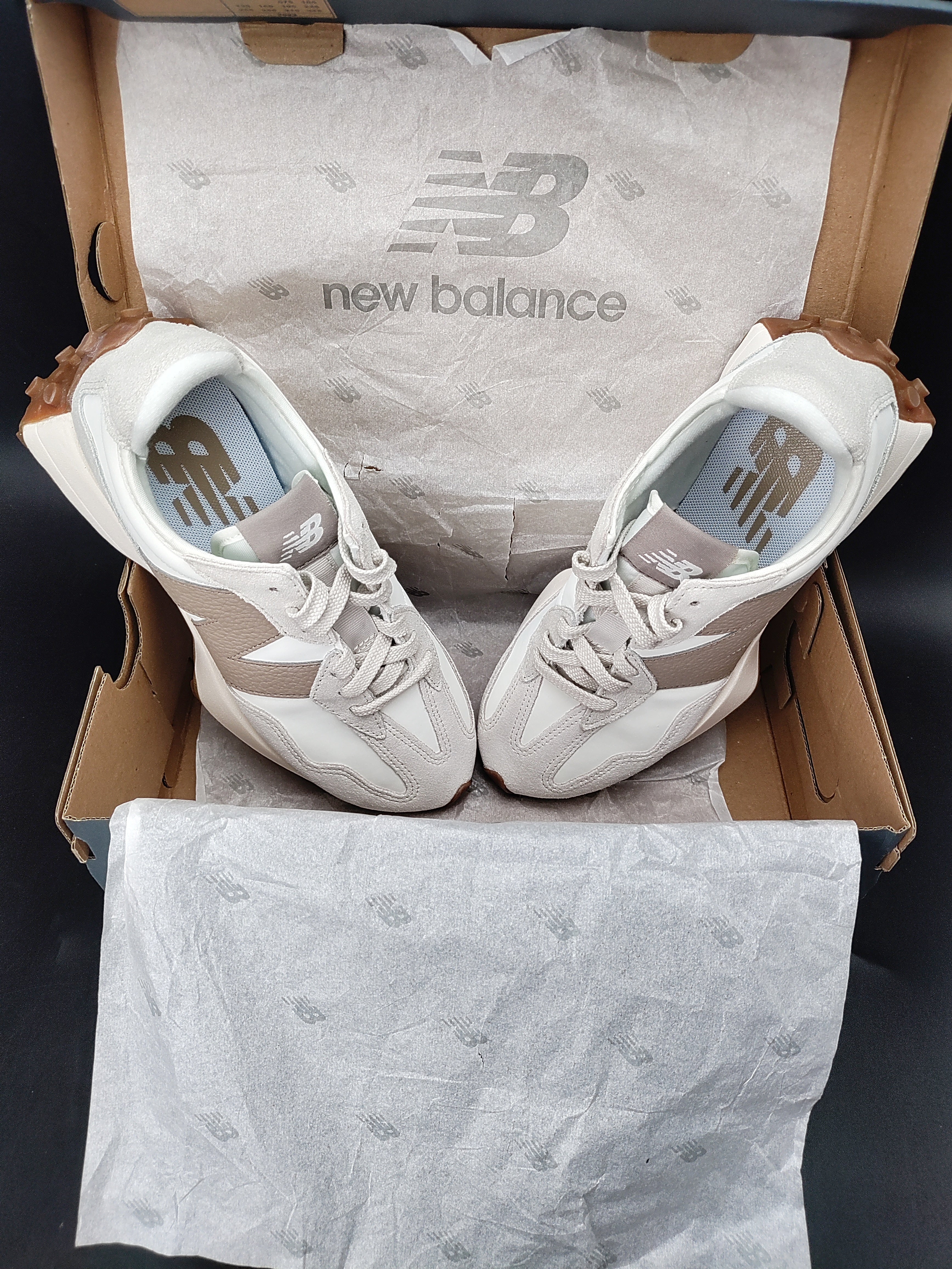 New Balance 327 'Moonbeam Driftwood'