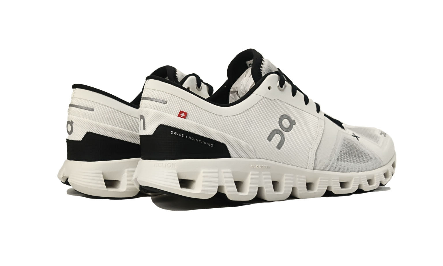 On Cloud X 3 'Ivory Black'
