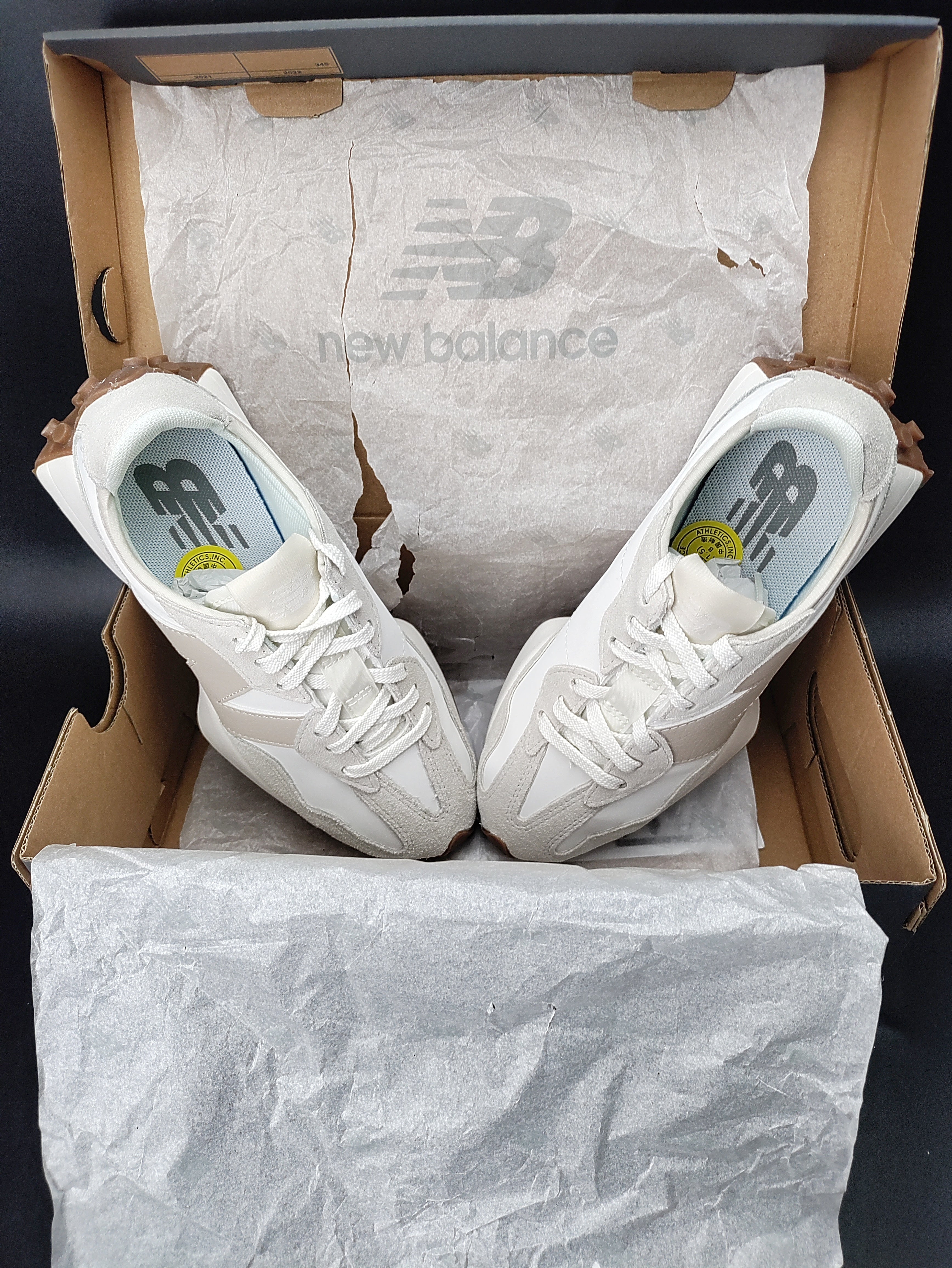 New Balance 327 'Moonbeam Timberwolf'