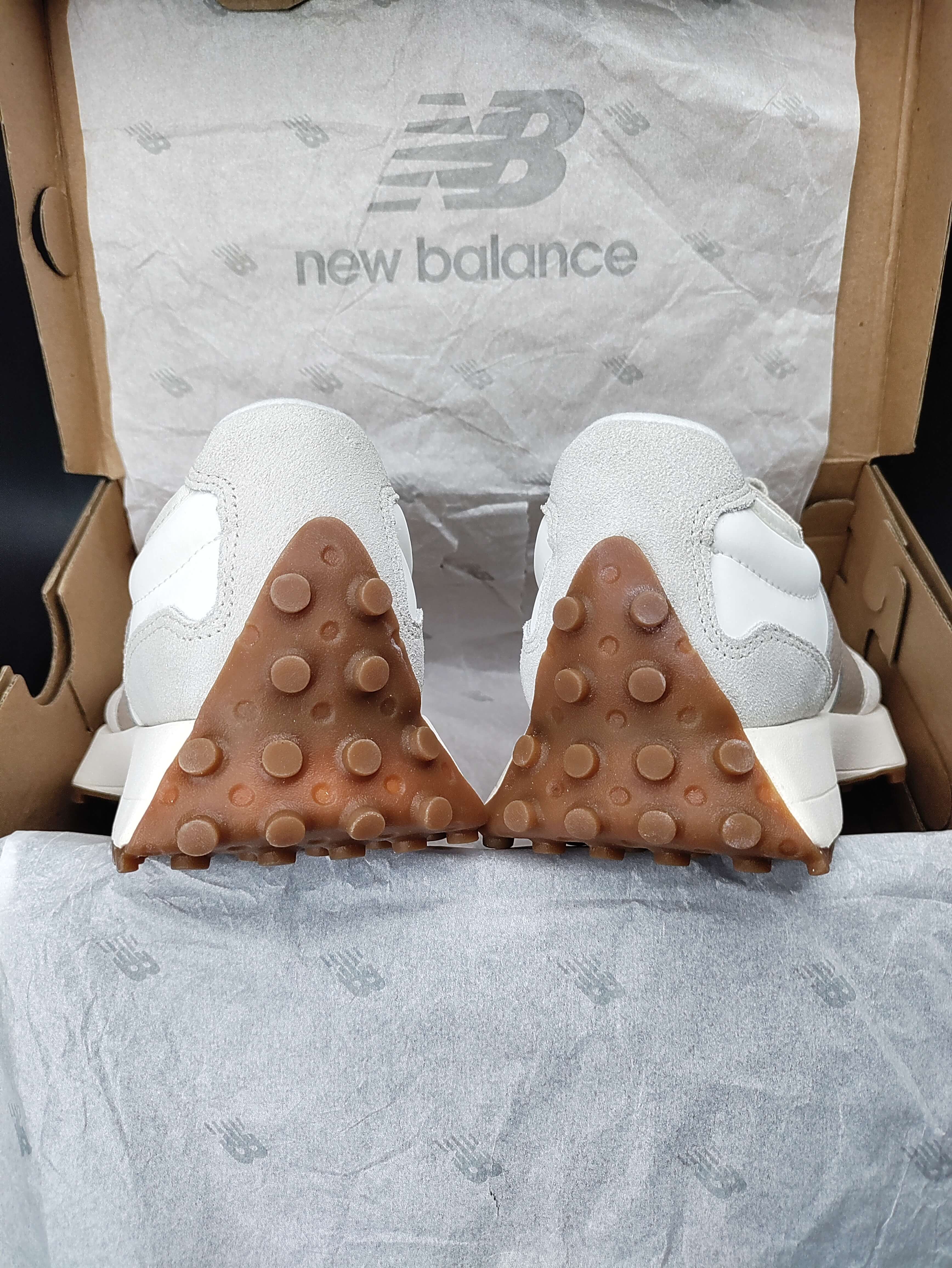 New Balance 327 'Moonbeam Driftwood'