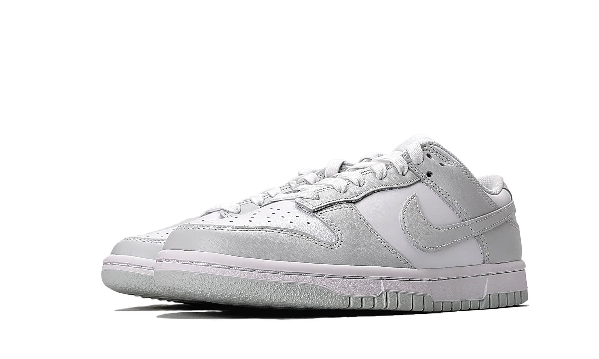 Nike Dunk Low 'Photon Dust' (W)