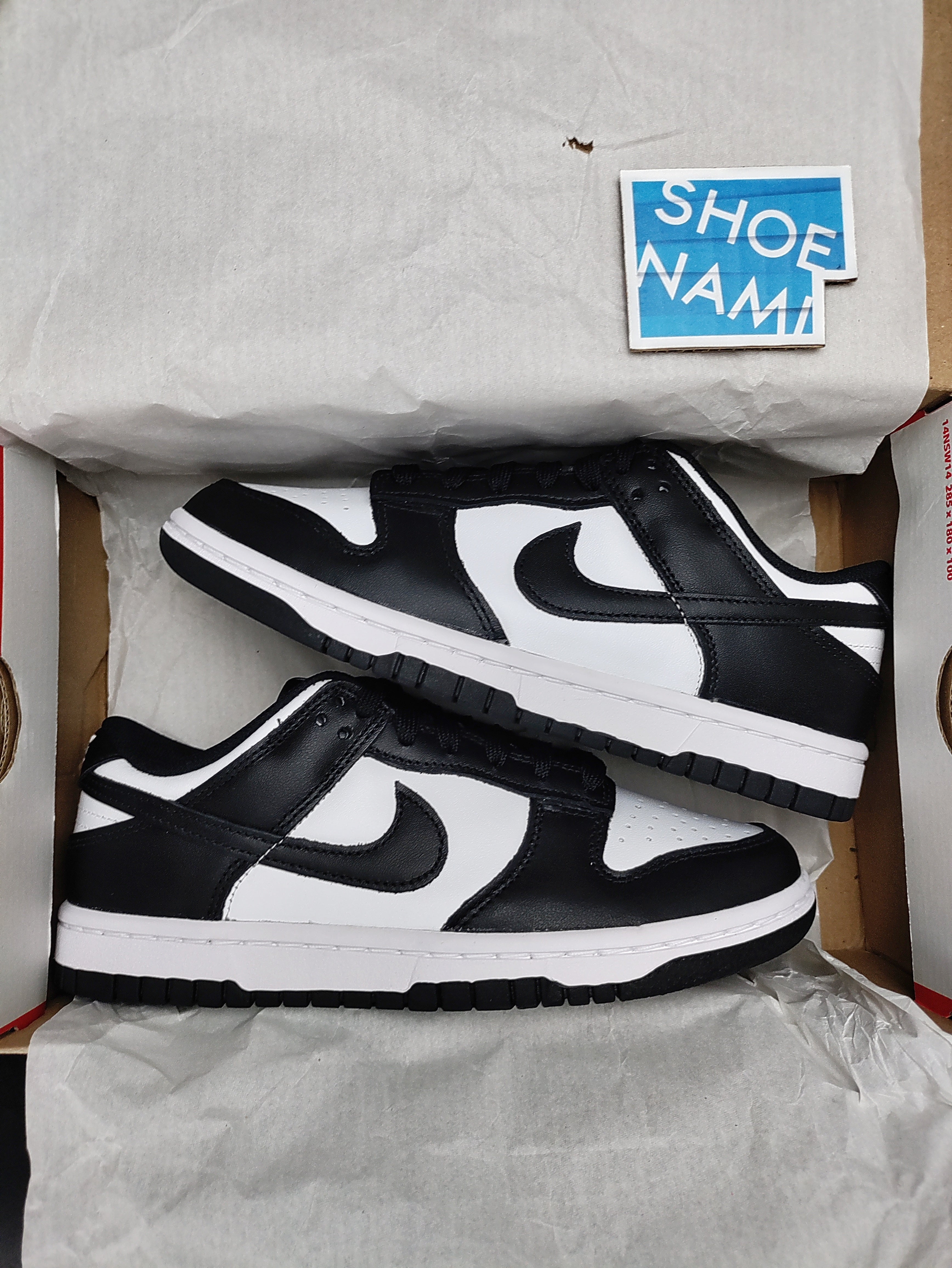 Nike Dunk Low 'Panda' (W)