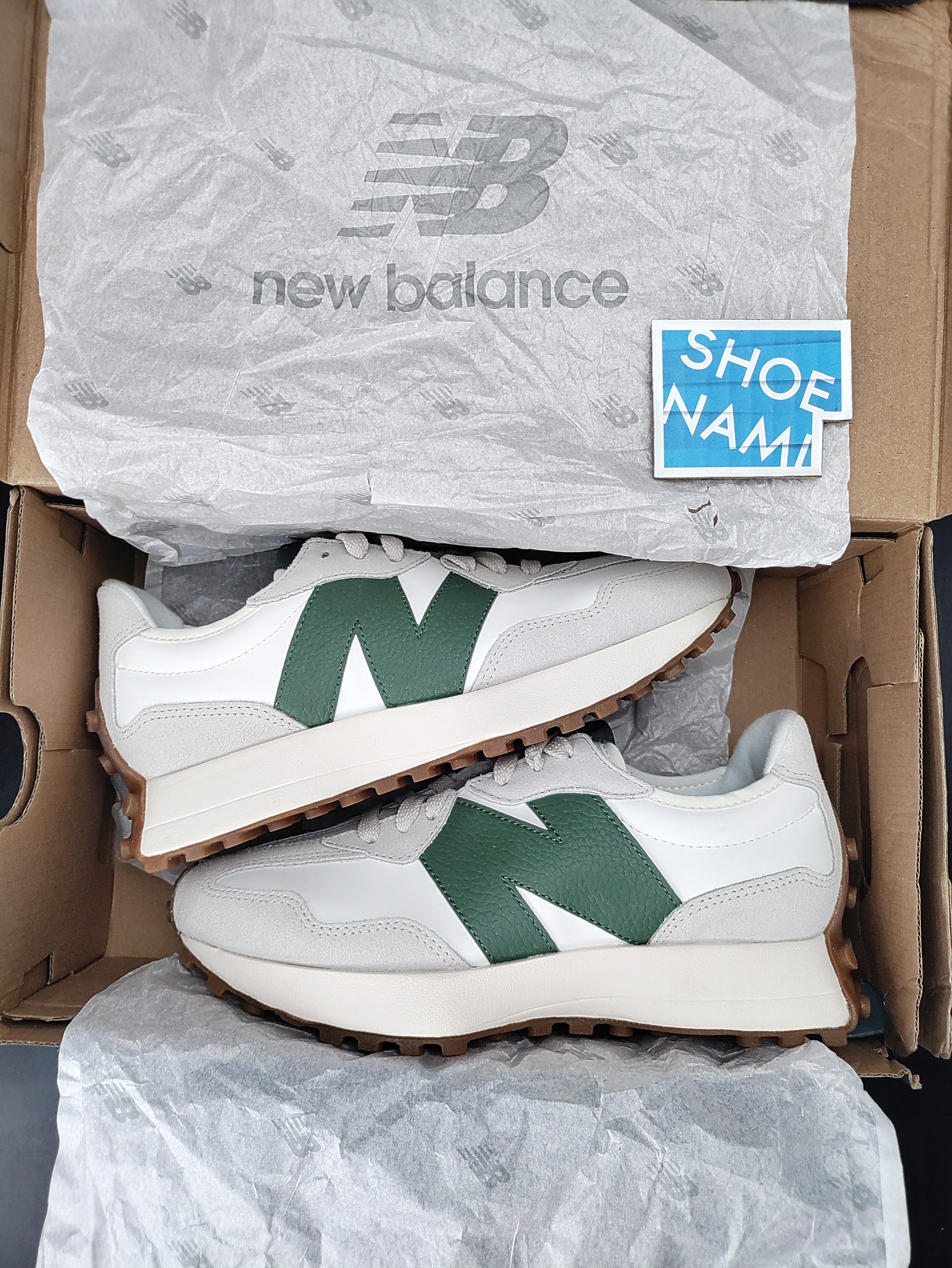 New Balance 327 'Moonbeam Nori'