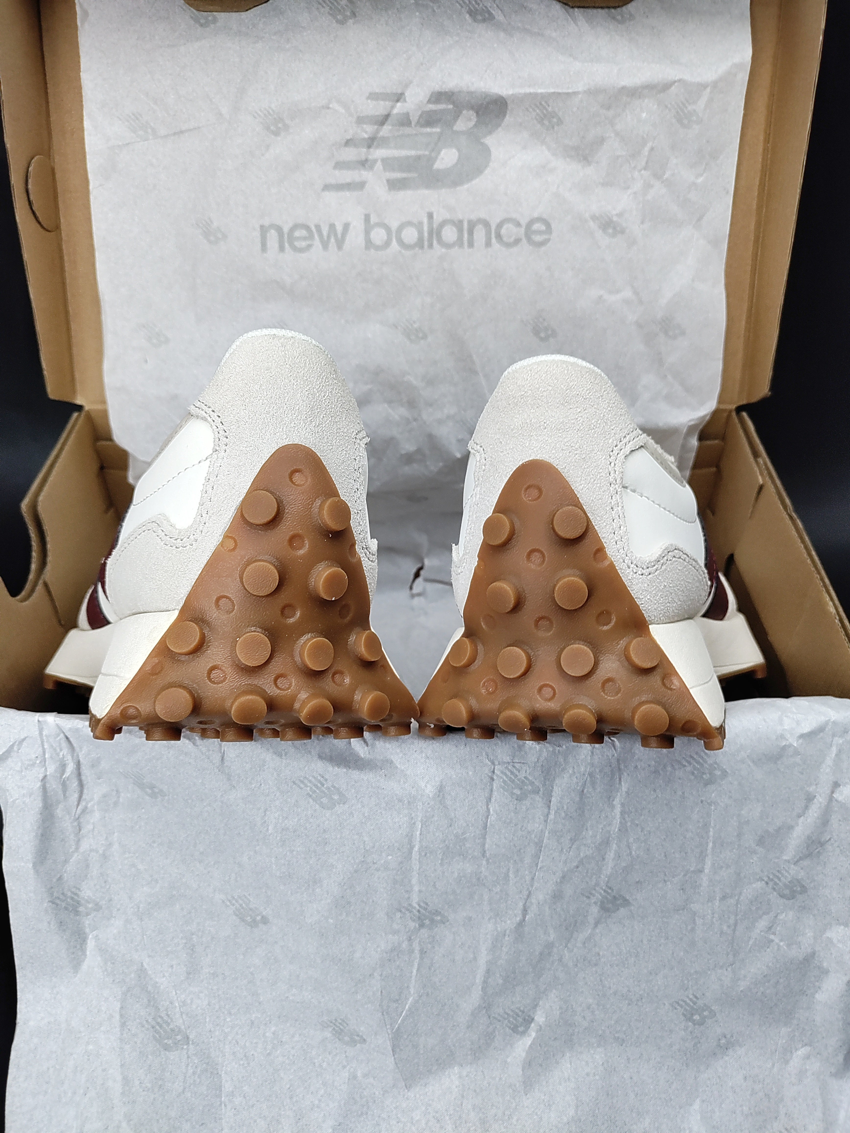 New Balance 327 'Moonbeam Classic Burgundy'