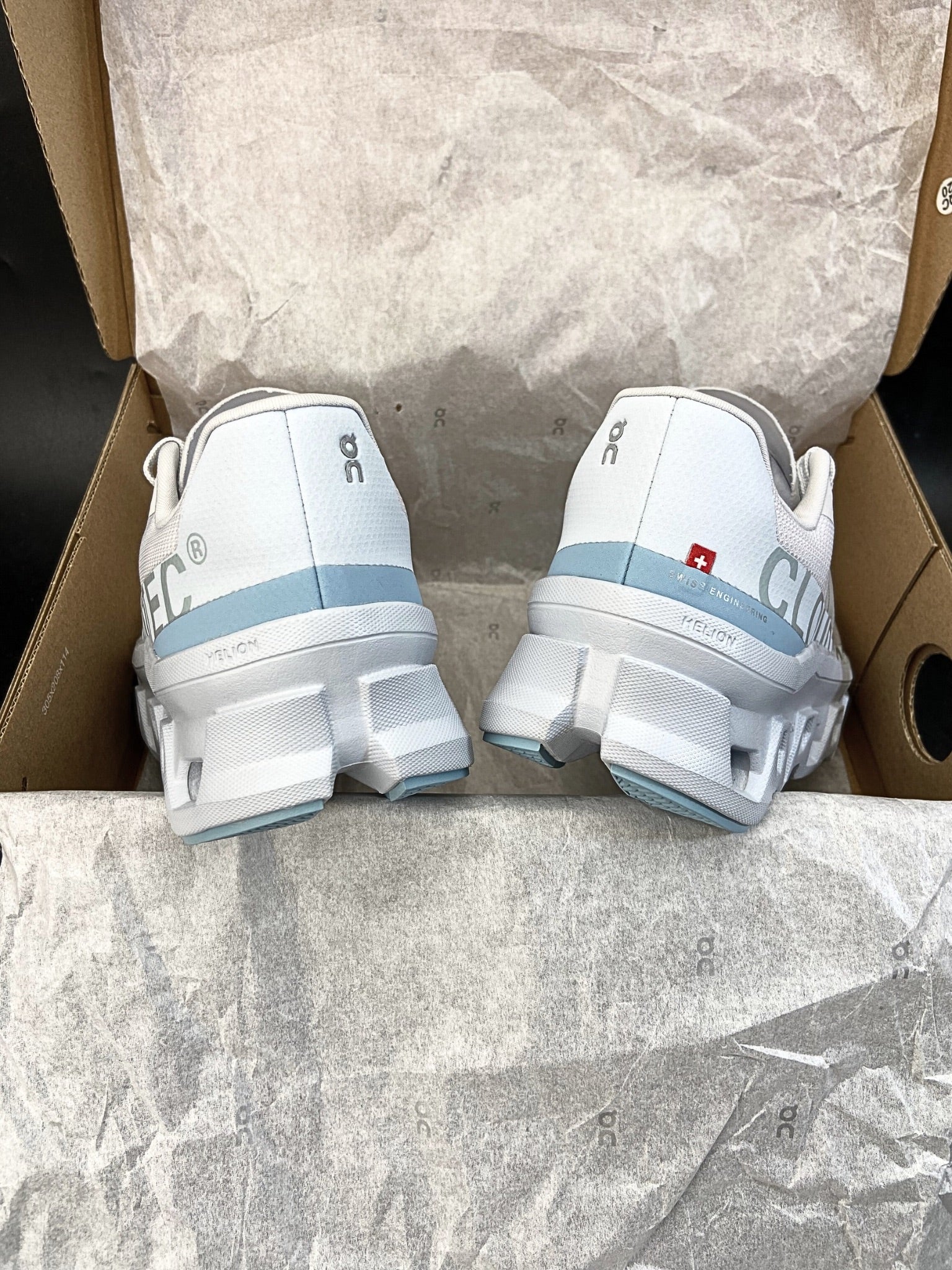 On Cloudmonster 'Frost Wash' (W)