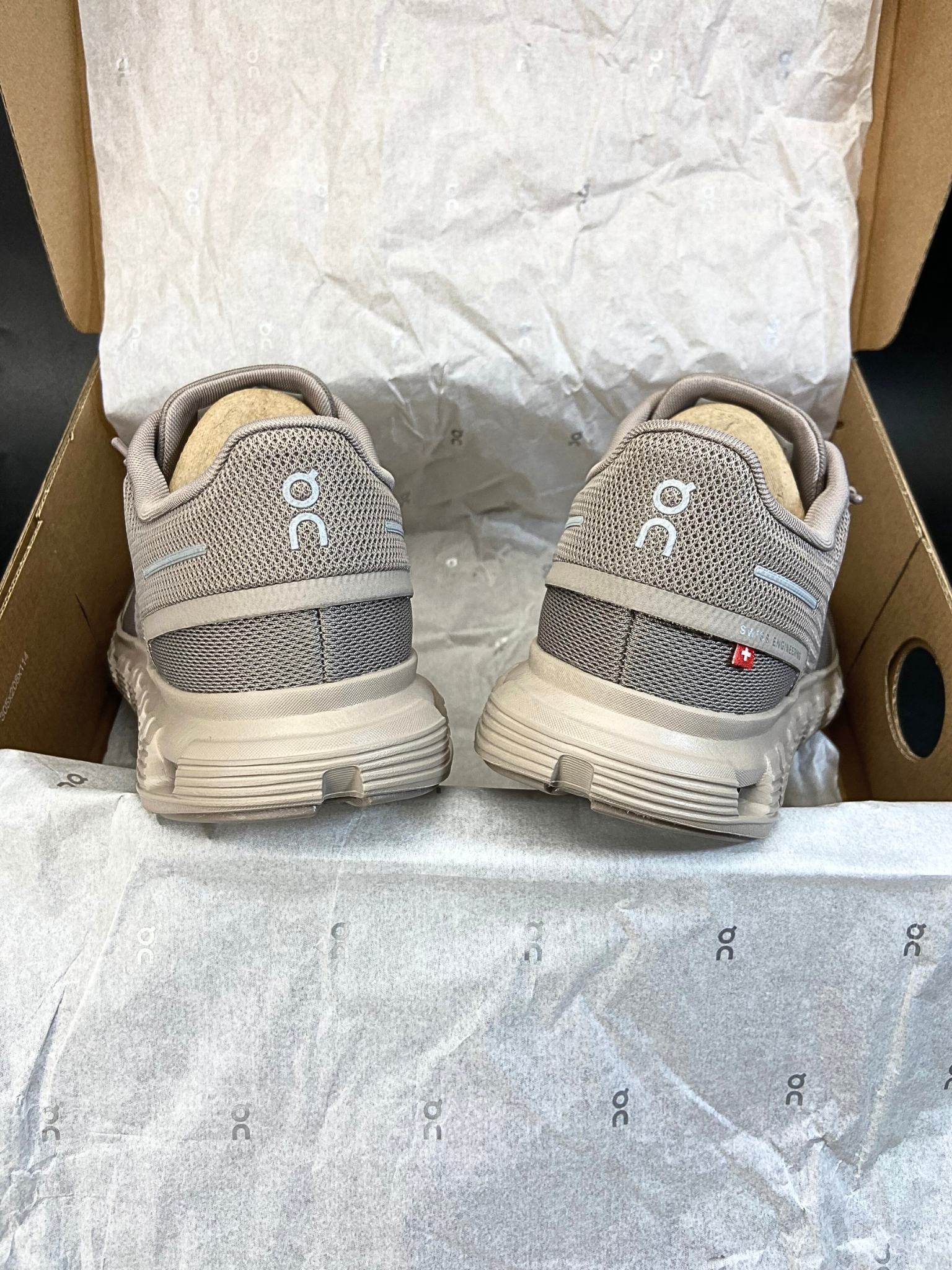 On Cloud 6 'Cinder Fog' (W)