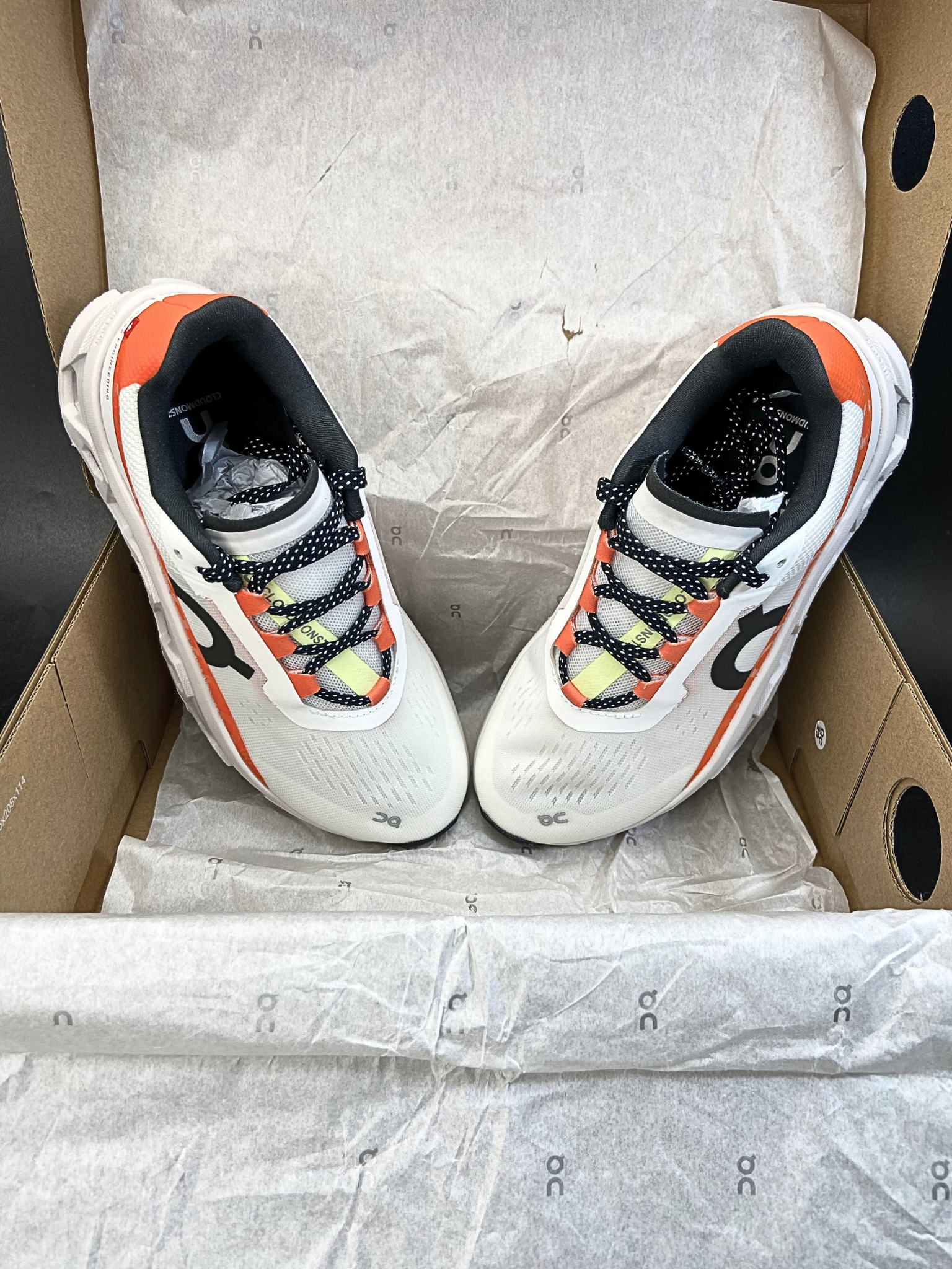 On Cloudmonster 'Undyed-White Flame' (W)