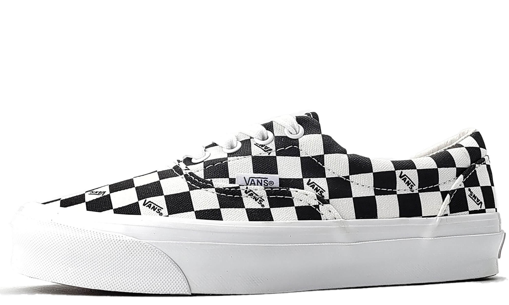 Black white outlet checkered authentic vans