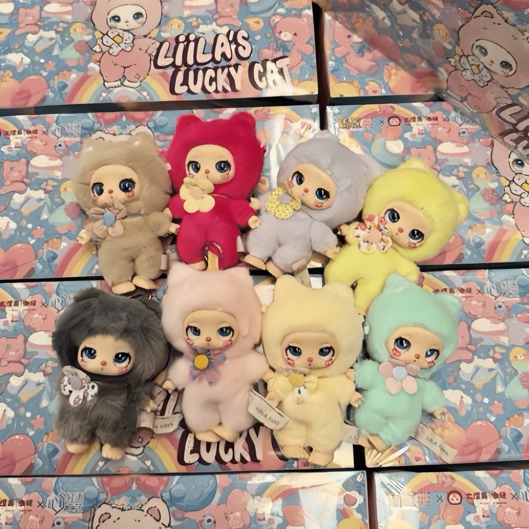 Liila's Lucky Cat Blind Box