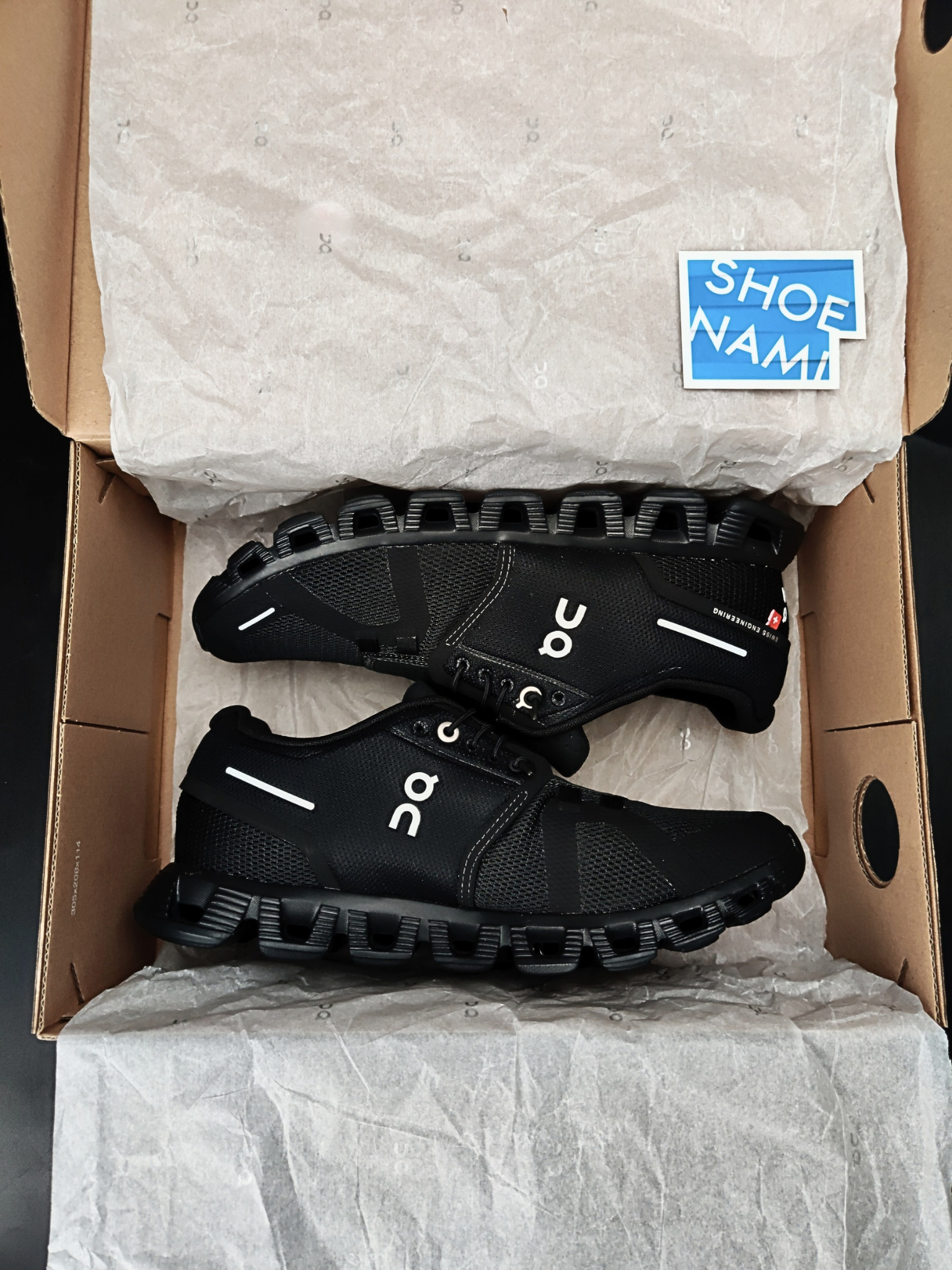 on-cloud-5-all-black-womens-59.98905-6