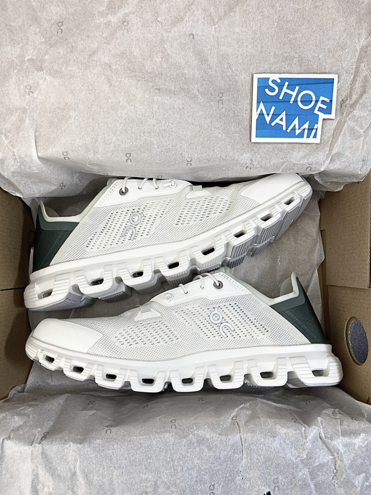 On Cloud 6 Coast 'Ivory Olive'