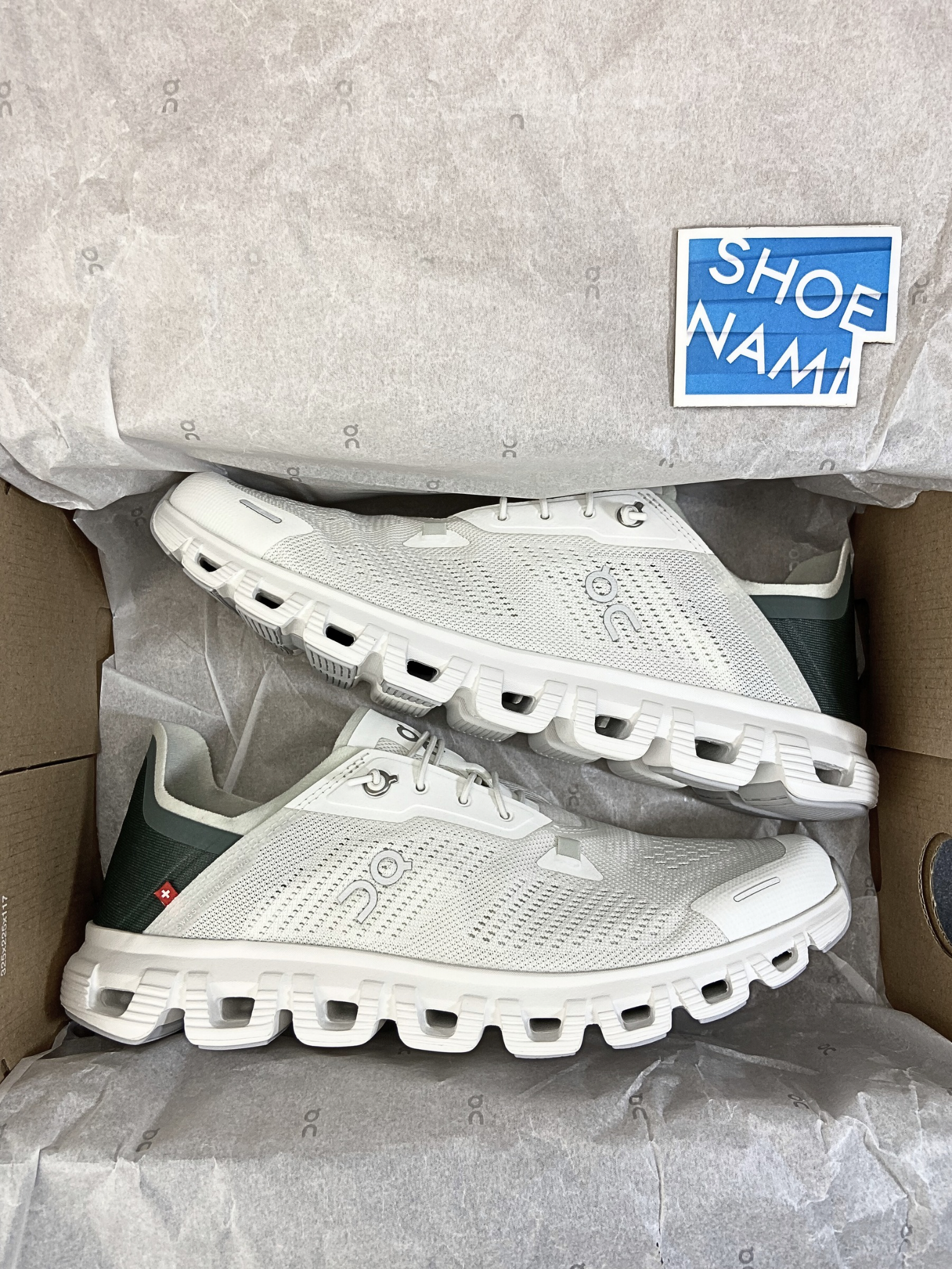 On Cloud 6 Coast 'Ivory Olive'