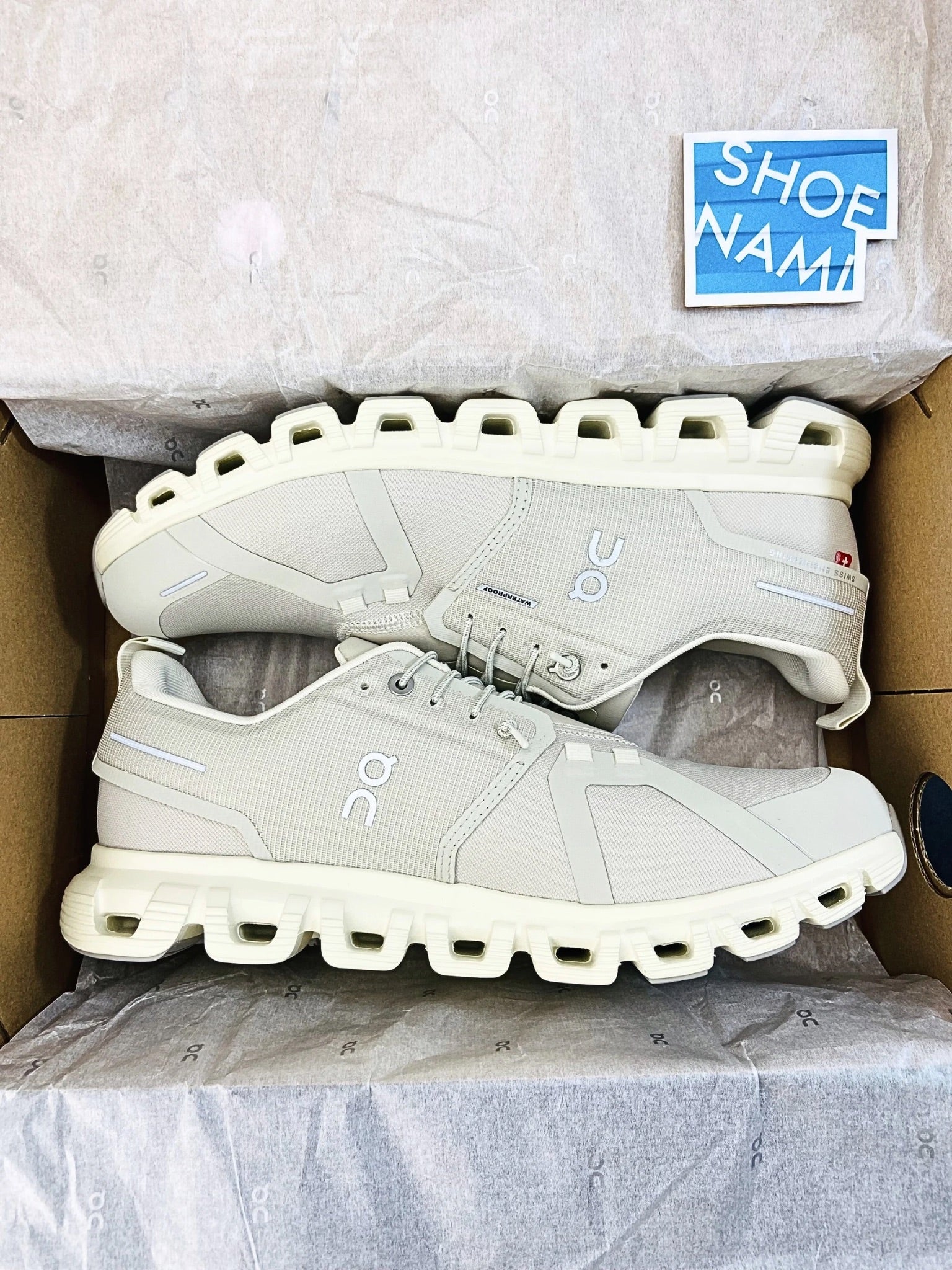 on-cloud-6-waterproof-pelican-ghost-mens-3MF10063563-2