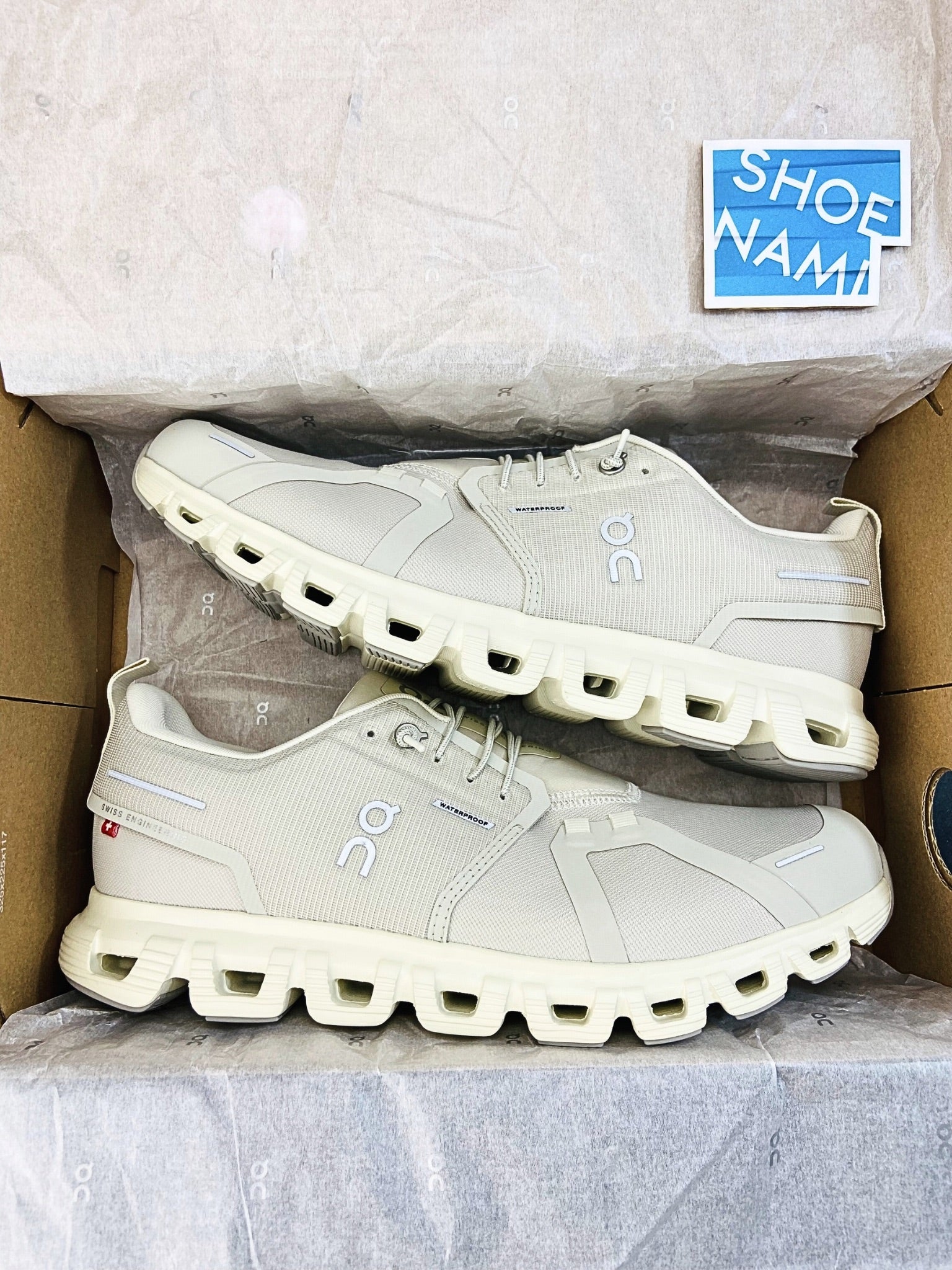 on-cloud-6-waterproof-pelican-ghost-mens-3MF10063563-4