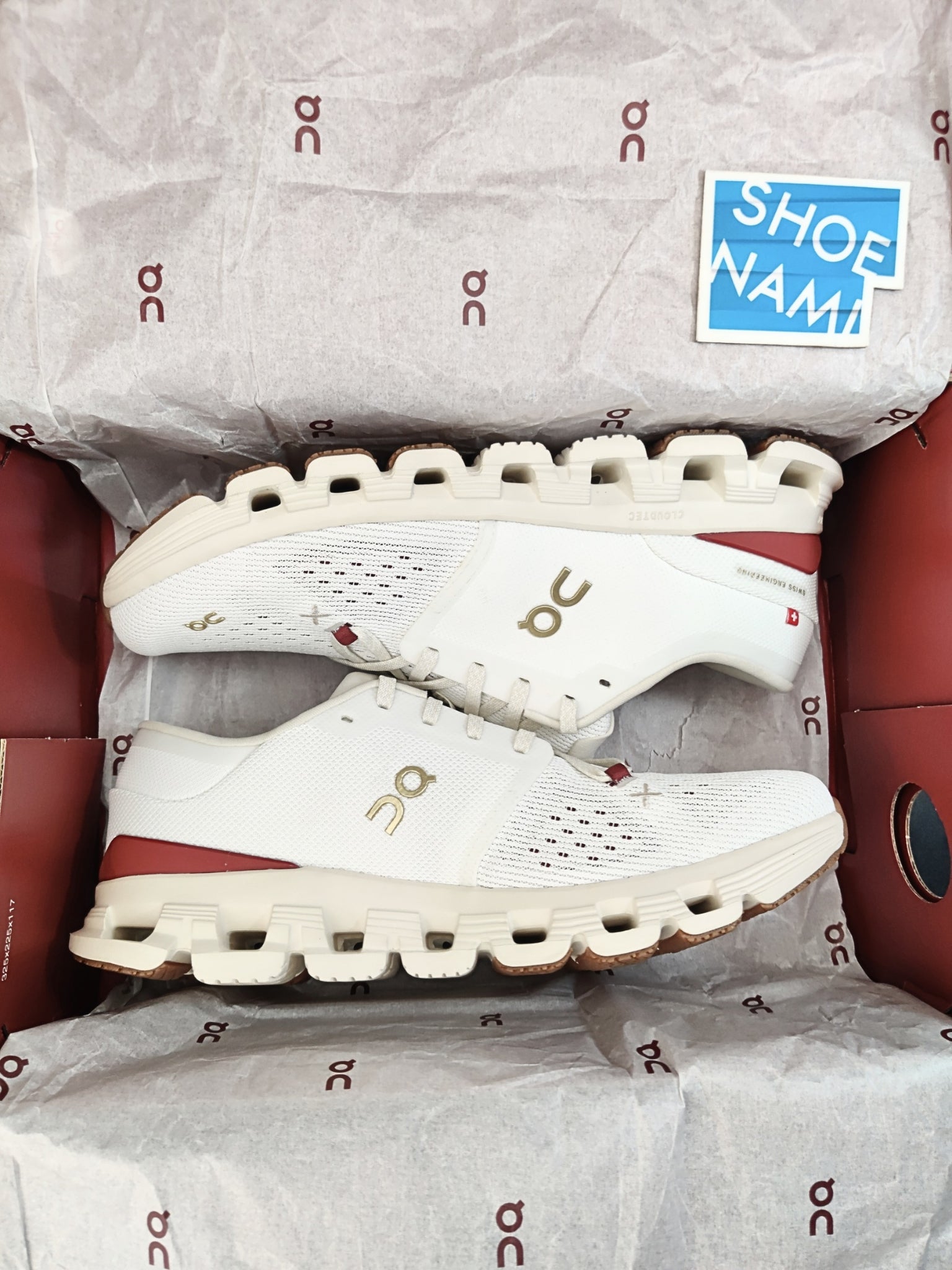 on-cloud-x-4-pearl-ivory-year-of-the-snake-mens-3MF10752734-4