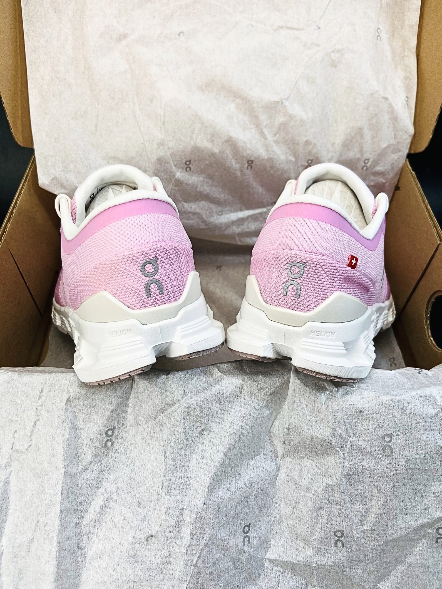 on-cloud-x-4-petal-sand-womens-3WE30073561-6