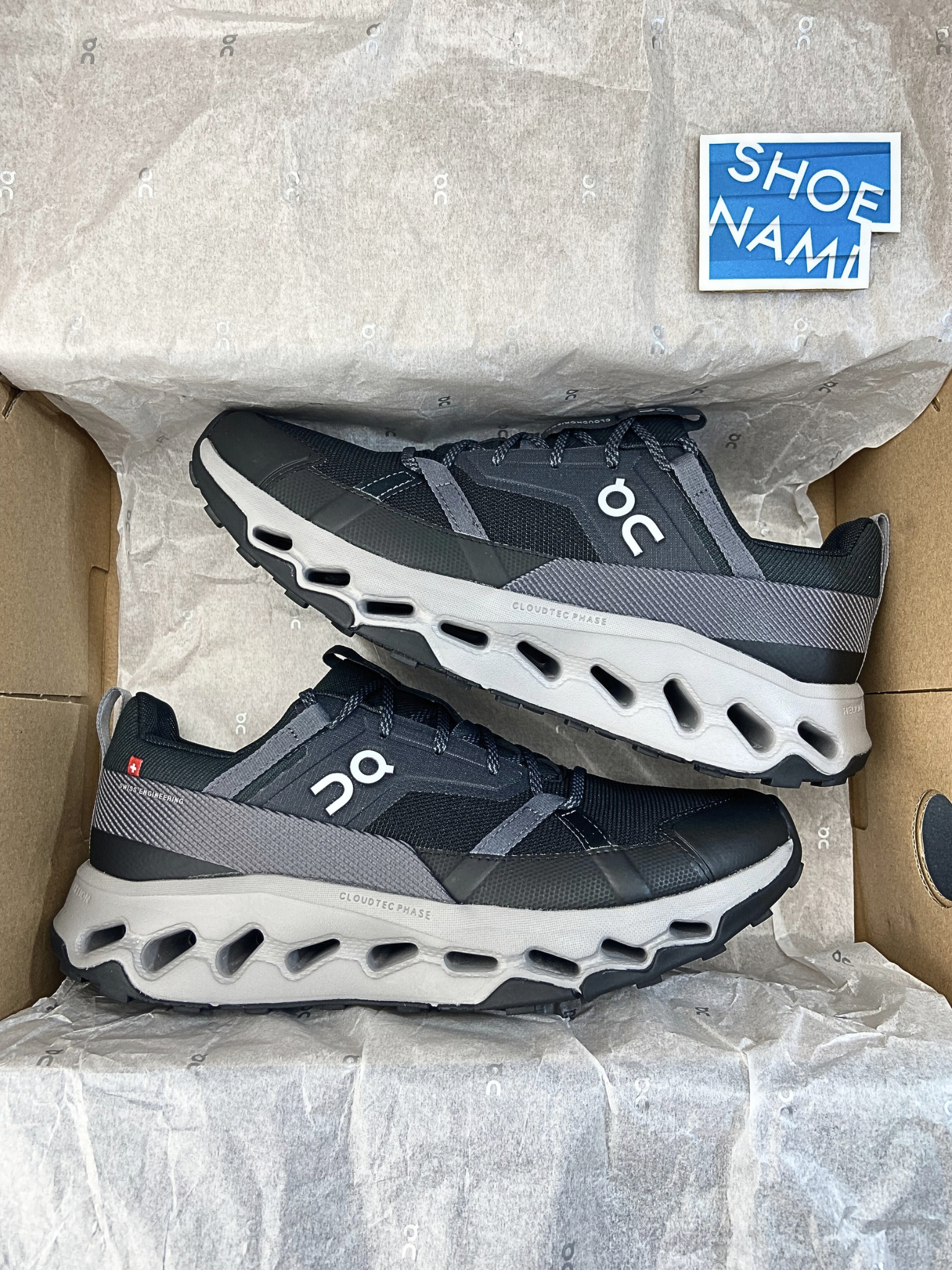 on-cloudhorizon-black-alloy-mens-3ME10030702-03