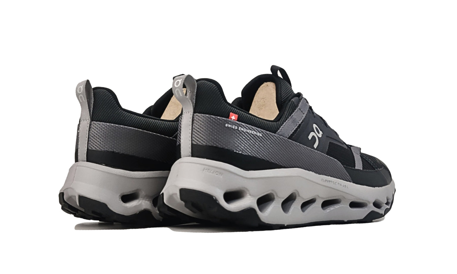 on-cloudhorizon-black-alloy-mens-3ME10030702-08