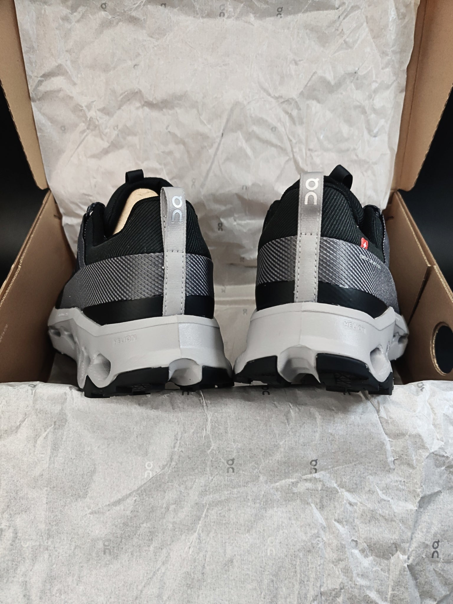 on-cloudhorizon-black-alloy-mens-3ME10030702-6