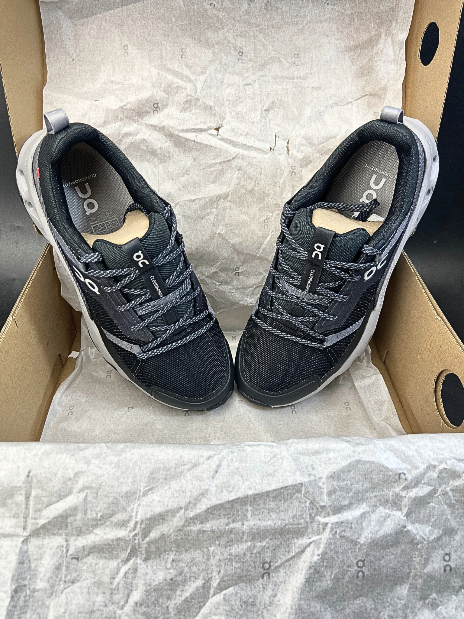 on-cloudhorizon-black-alloy-womens-3WE10010702-05