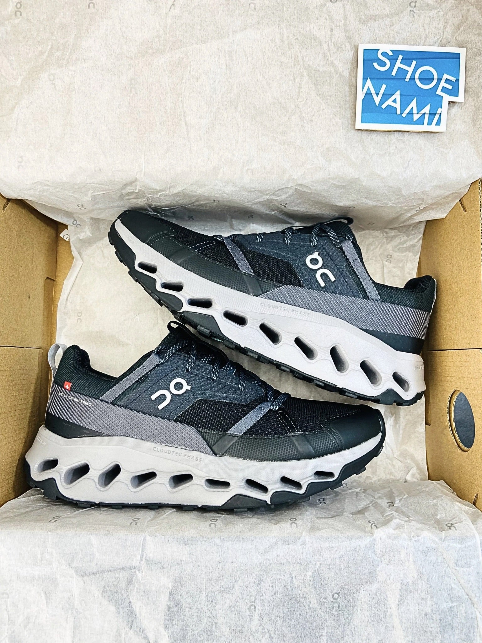 on-cloudhorizon-black-alloy-womens-3WE10010702-3