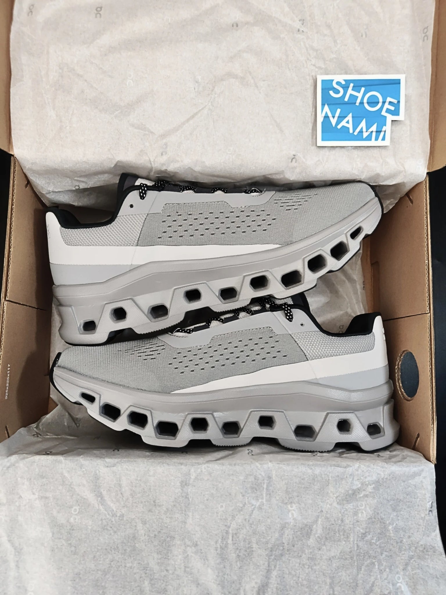 on-cloudmonster-alloy-silver-mens-61.97657-4