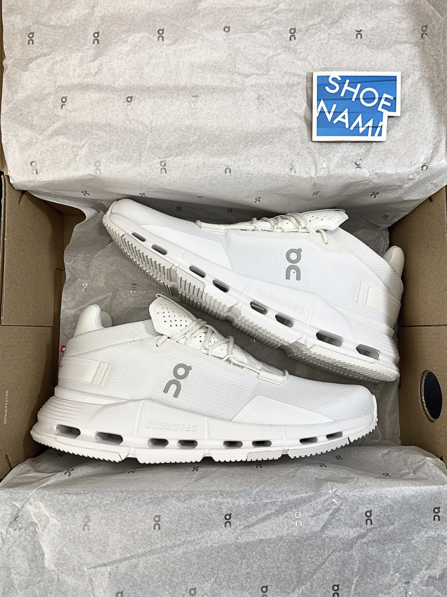 On Cloudnova 2 'All White'