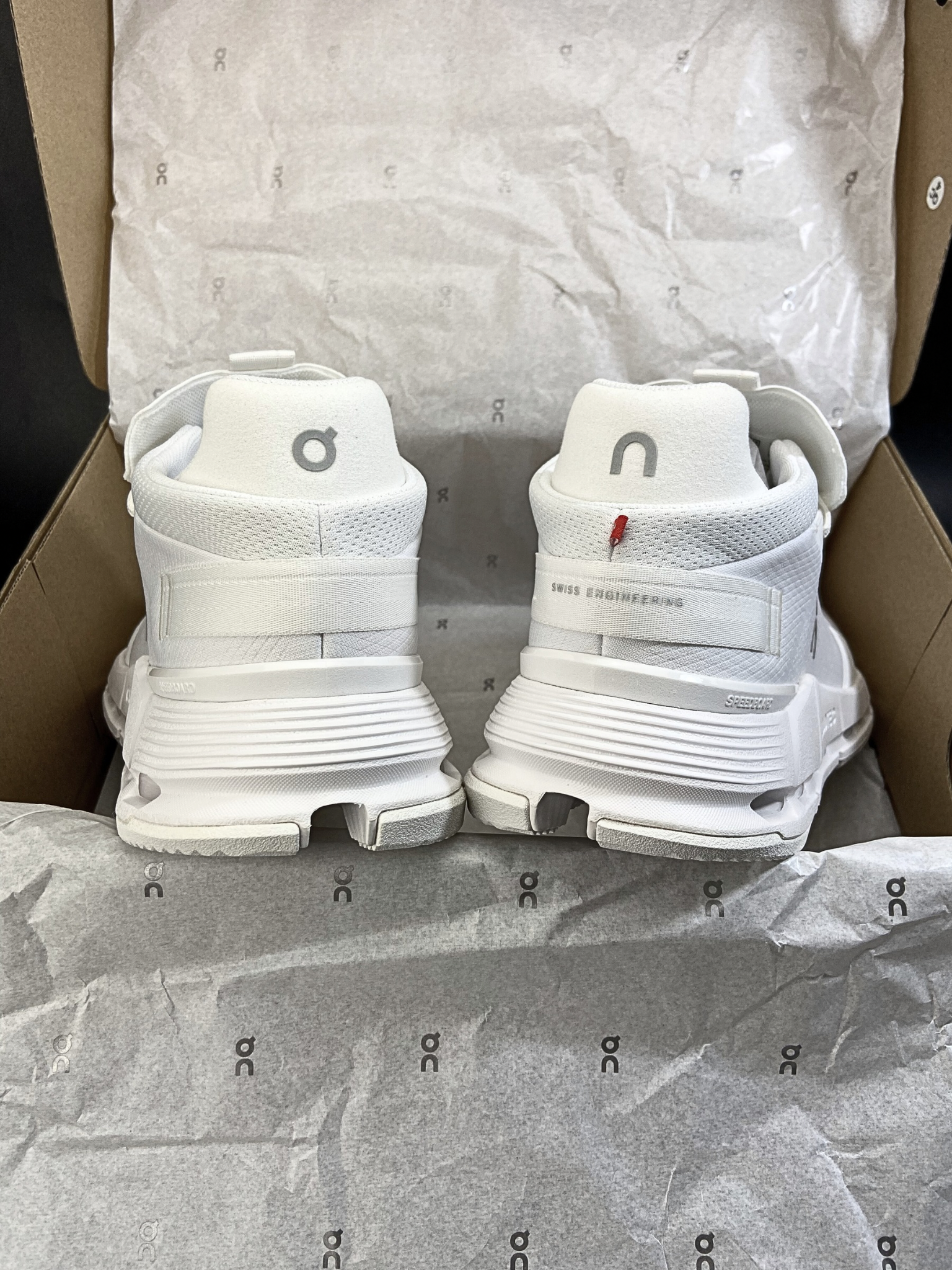 On Cloudnova 2 'All White'