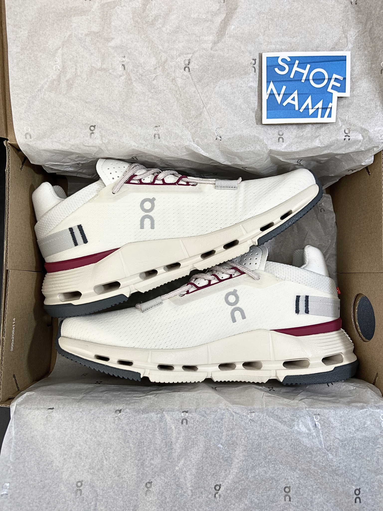 On Cloudnova 2 'Ivory Grenadine' (W)