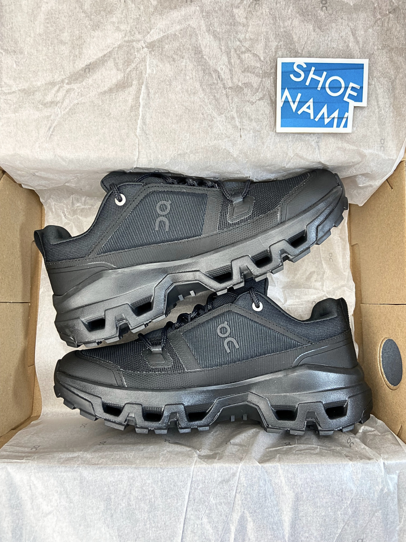 on-cloudrock-low-waterproof-black-womens-3WF10141043-4