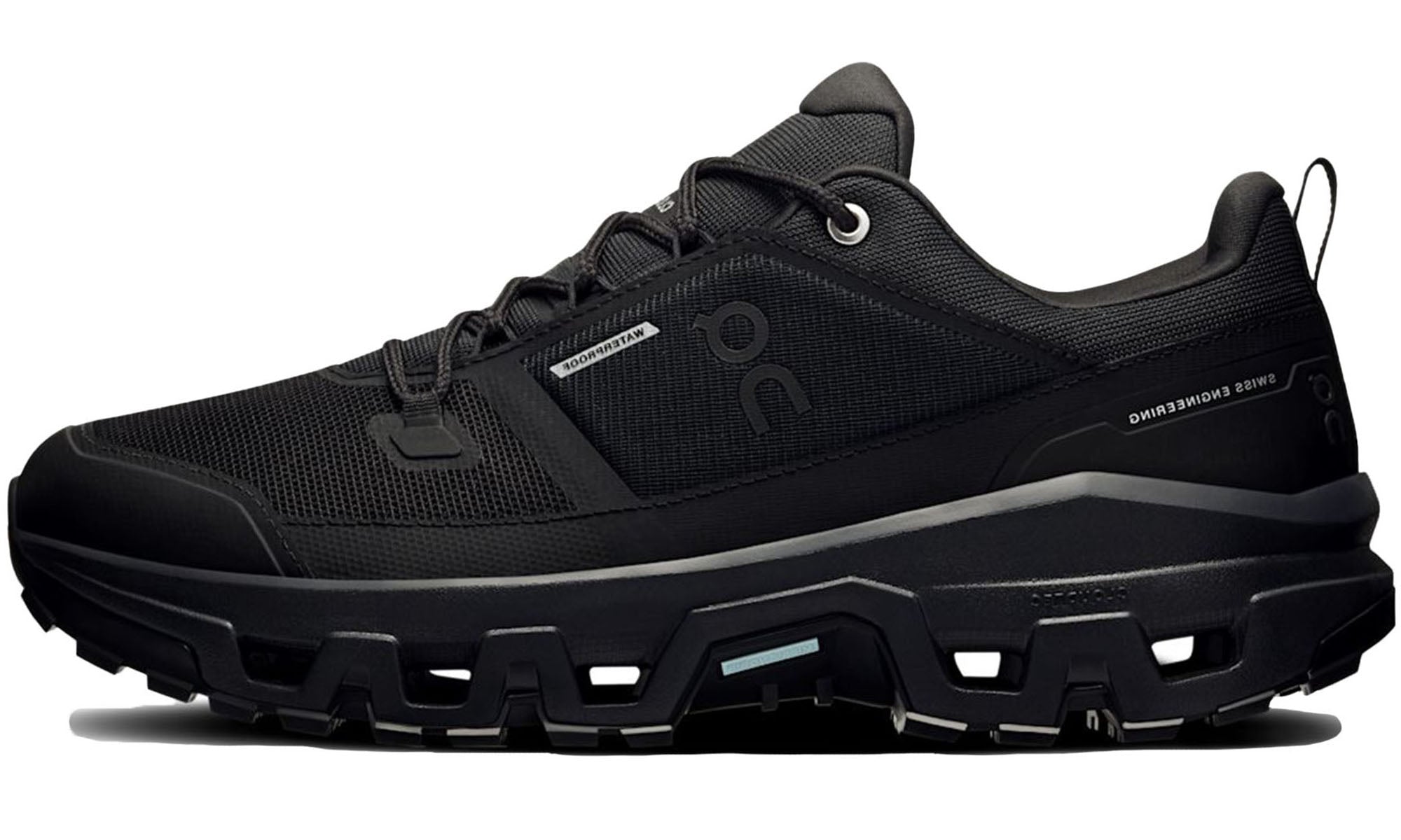 on-cloudrock-low-waterproof-triple-black-mens-3MF10251043-1