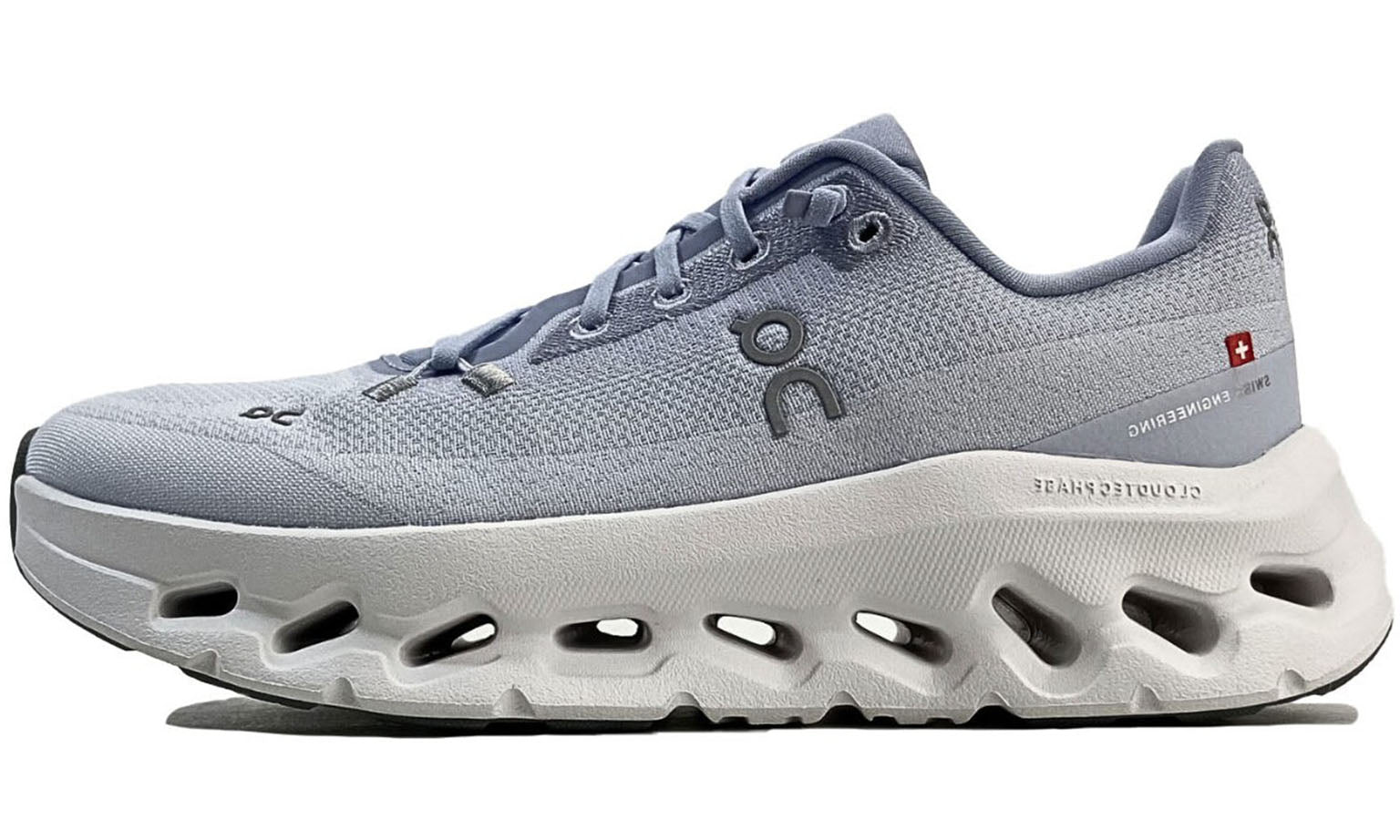 On Cloudtilt 'Marsh Heather' (W)