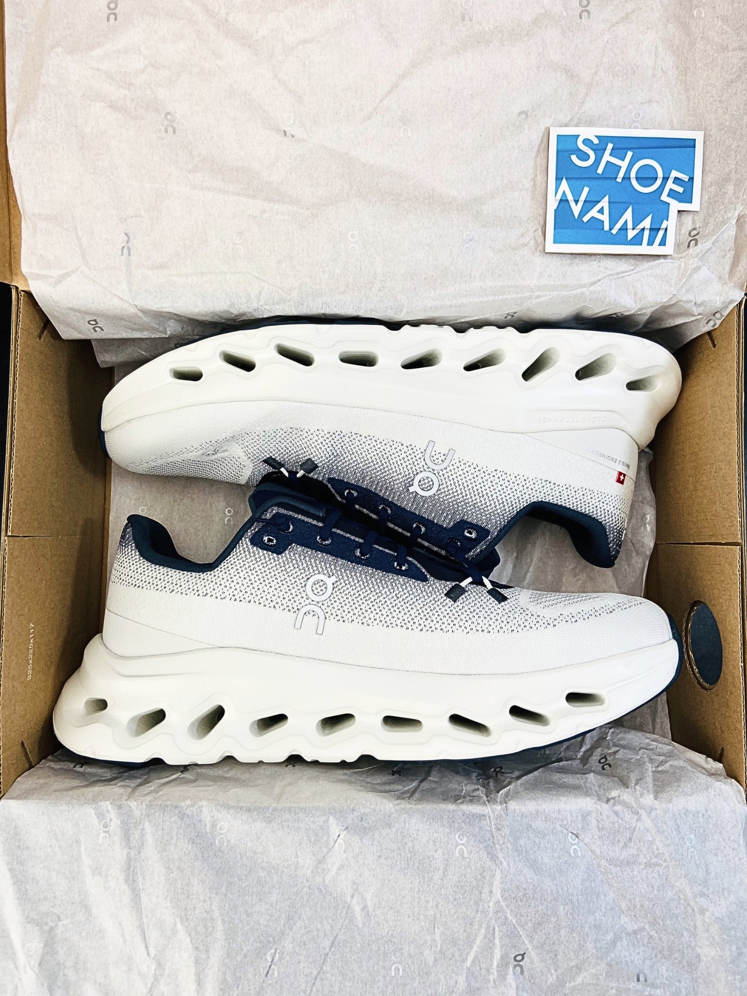 on-cloudtilt-midnight-ice-mens-3ME10101764-2