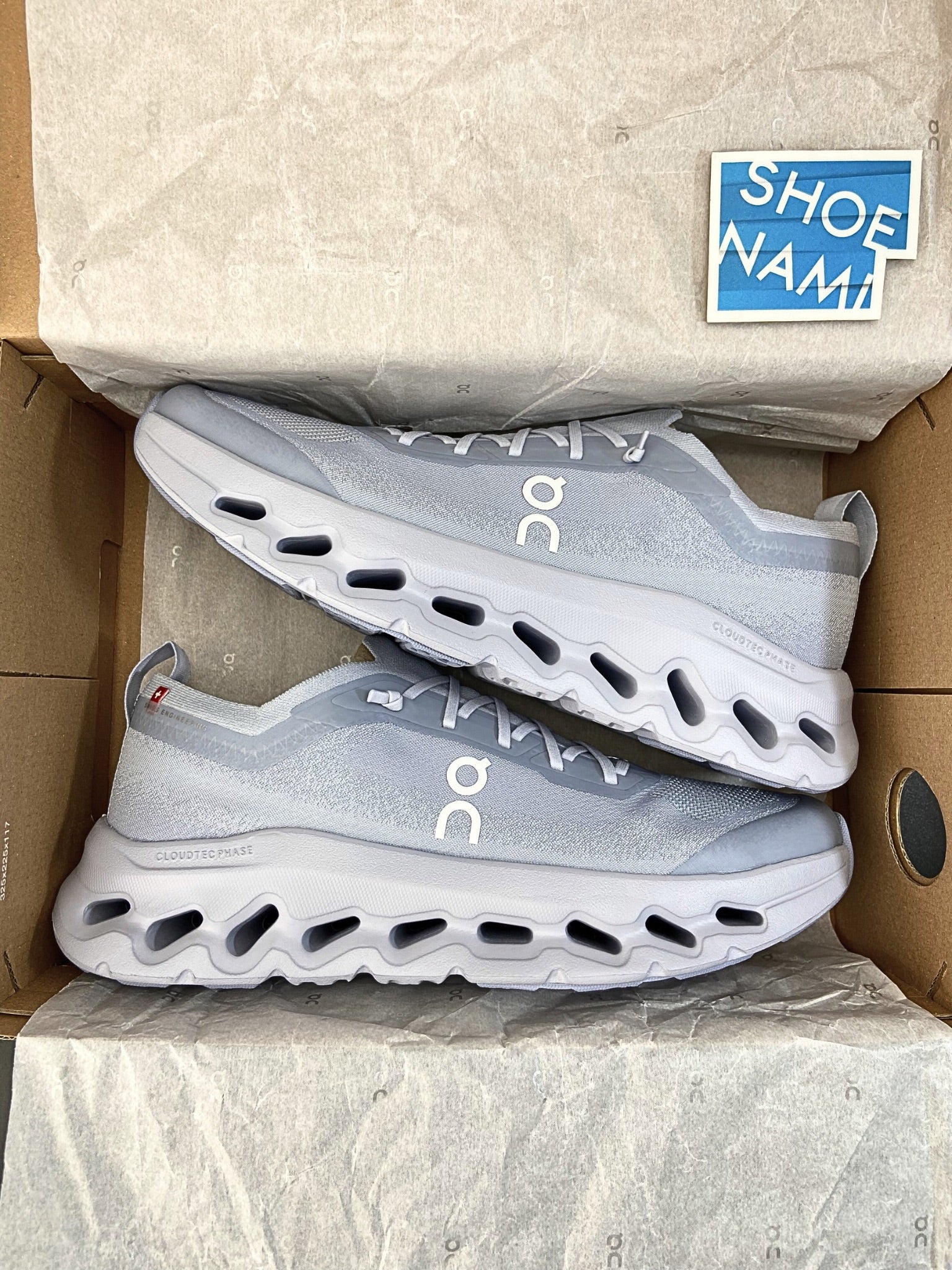 on-cloudtilt-moon-nimbus-3MF30673776-2