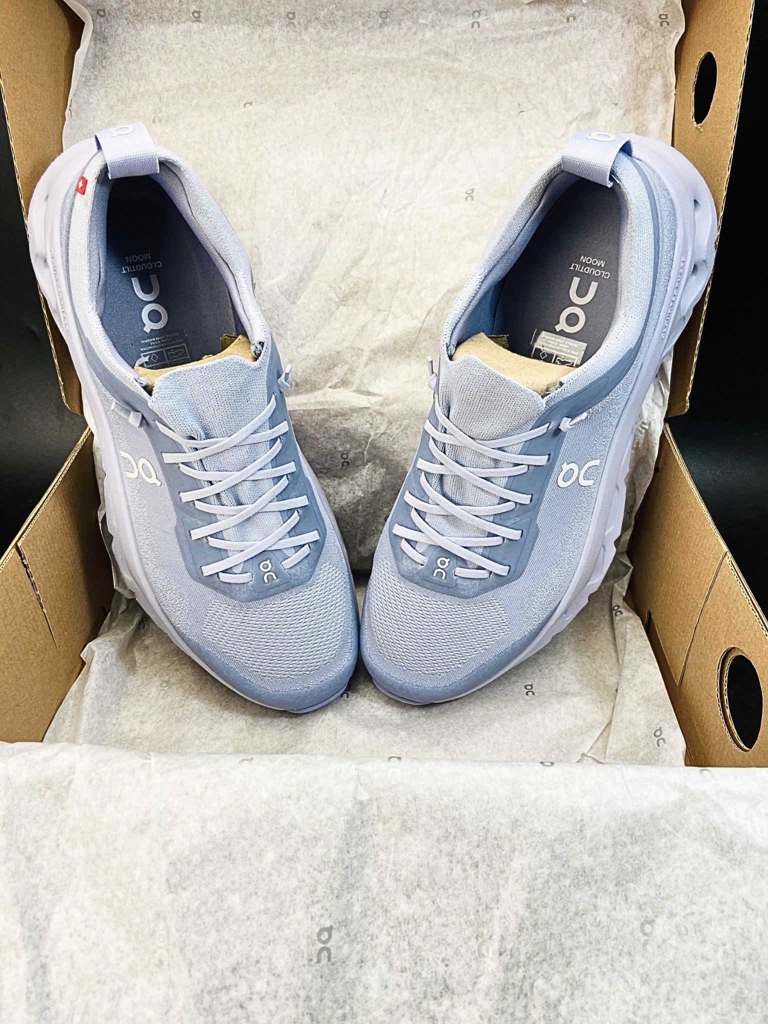 on-cloudtilt-moon-nimbus-mens-3MF30673776-5
