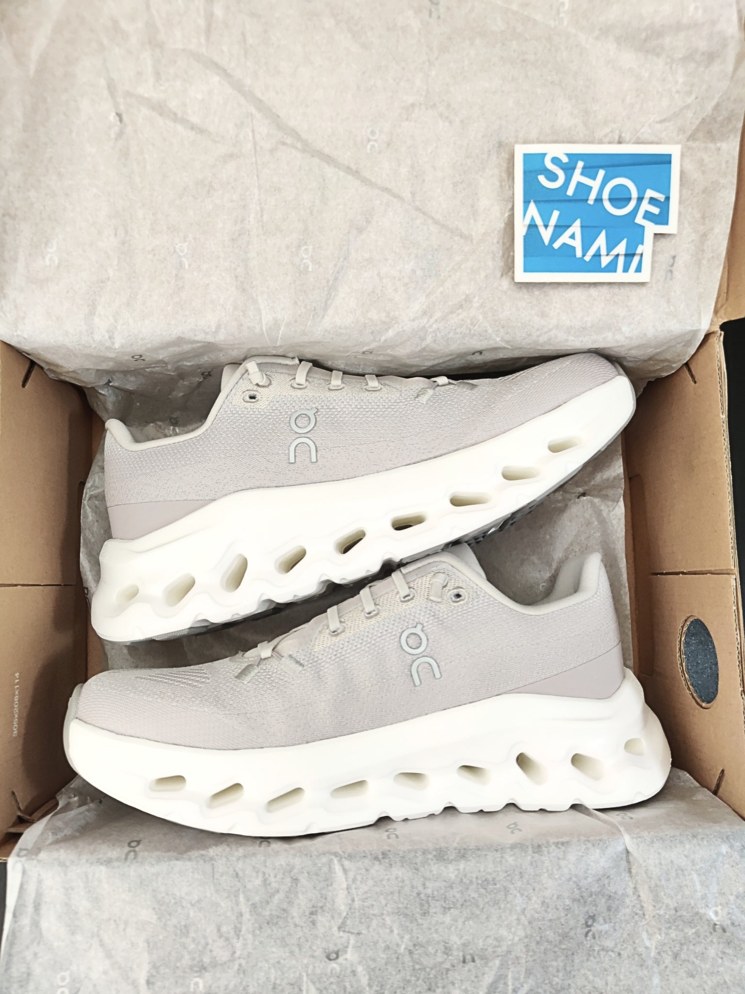 on-cloudtilt-pearl-fade-womens-3WE10054161-4