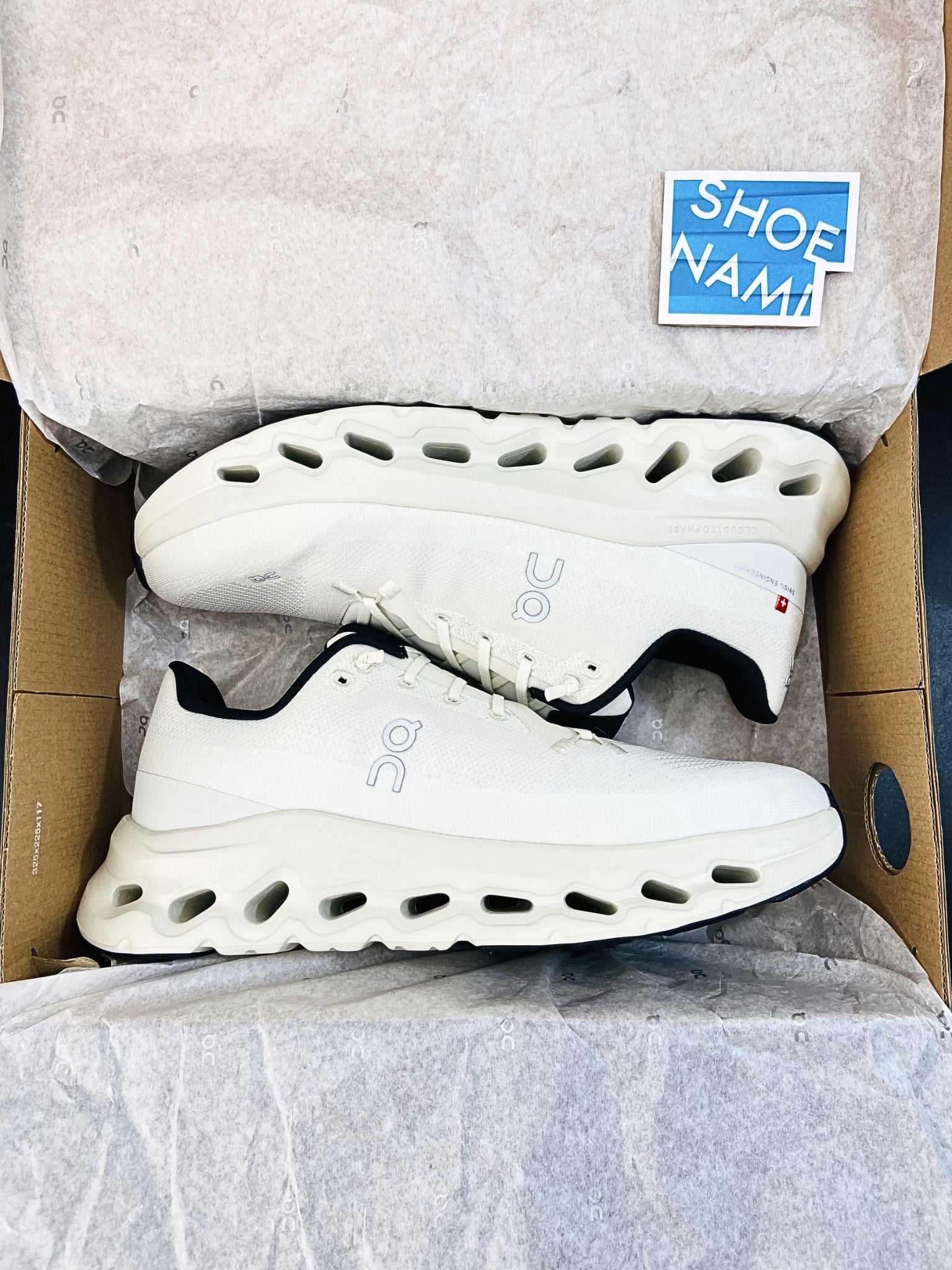 on-cloudtilt-pearl-ice-mens-3ME10102531-0003