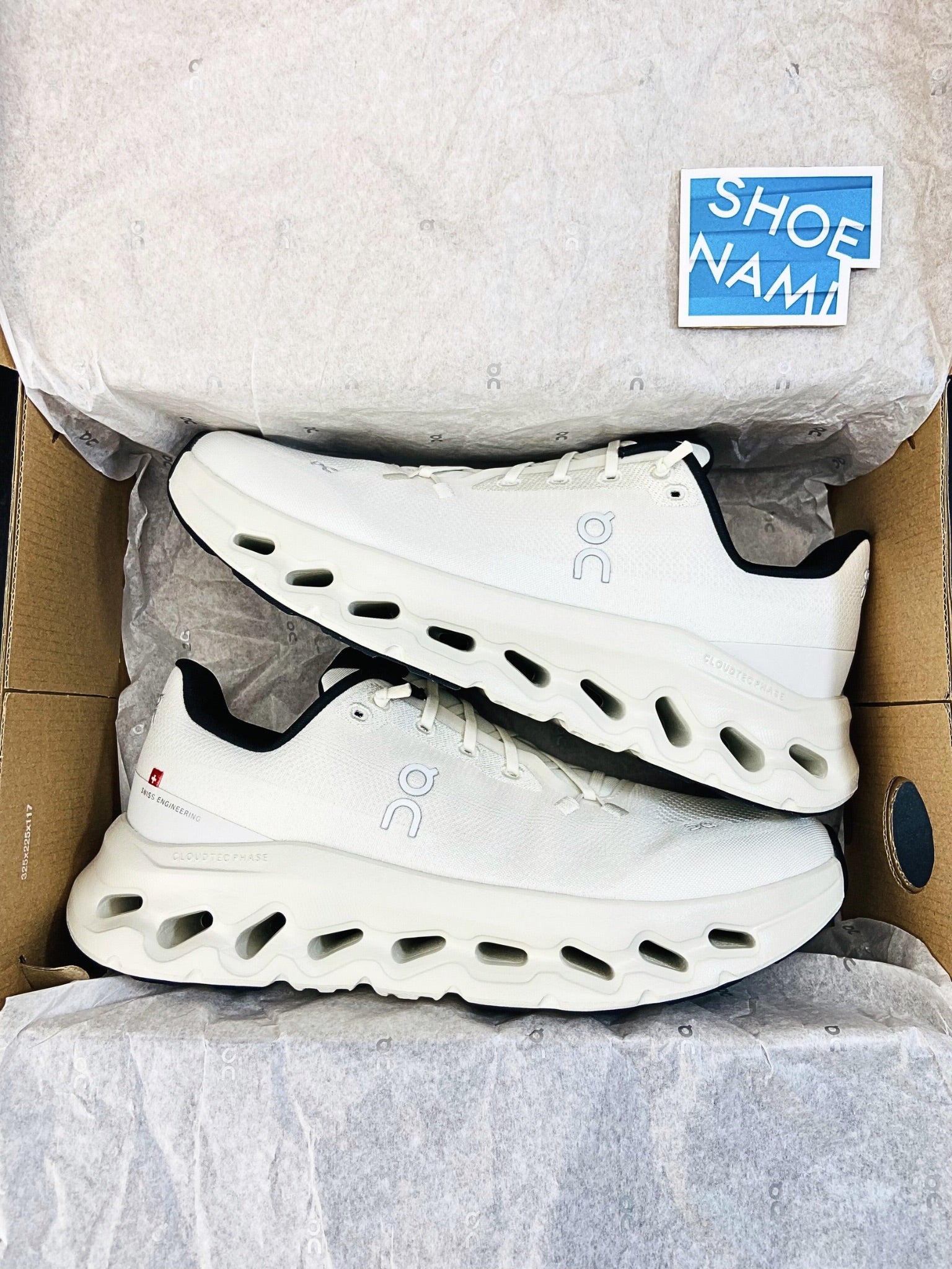 on-cloudtilt-pearl-ice-mens-3ME10102531-0005